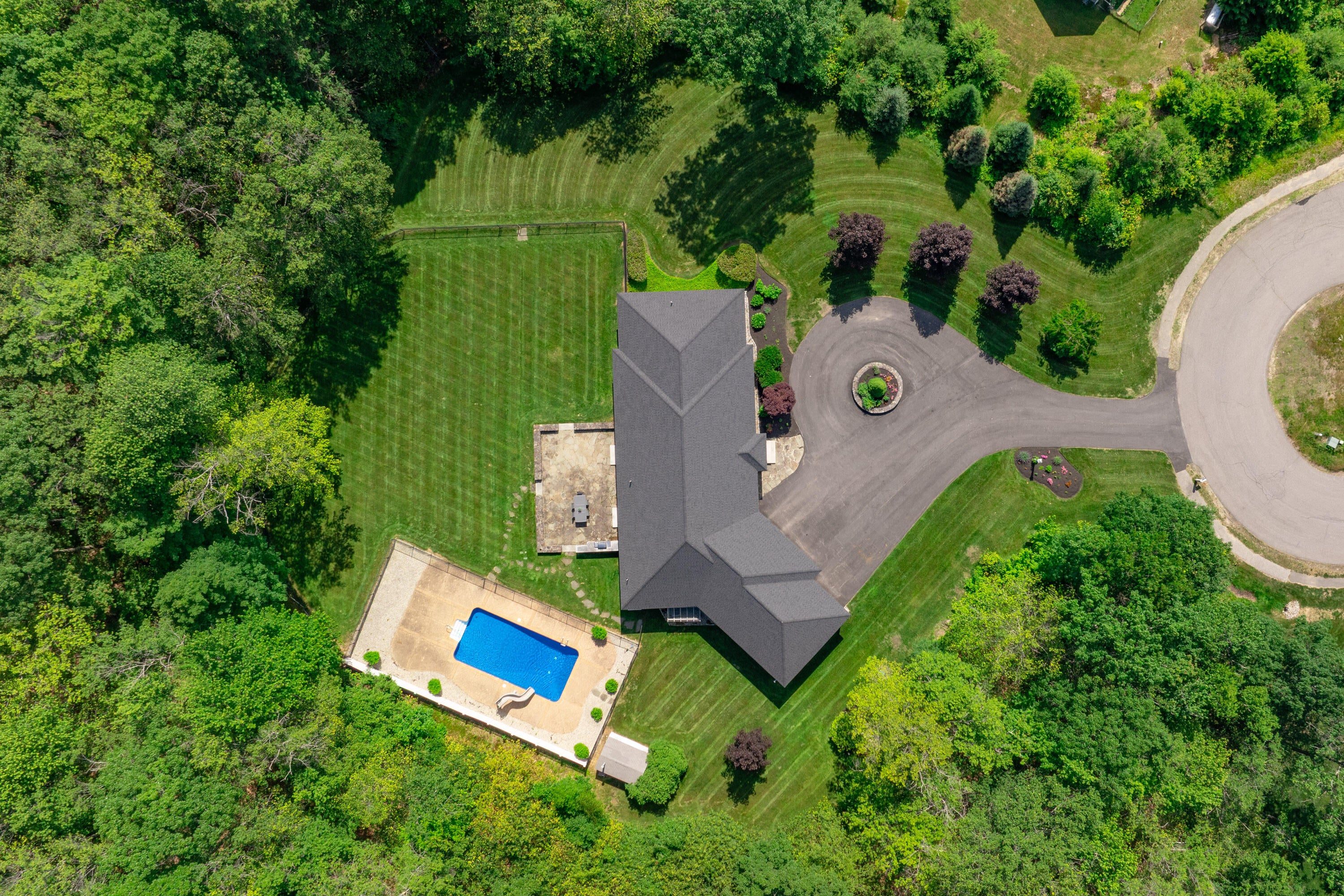 61 Rose Drive — photo