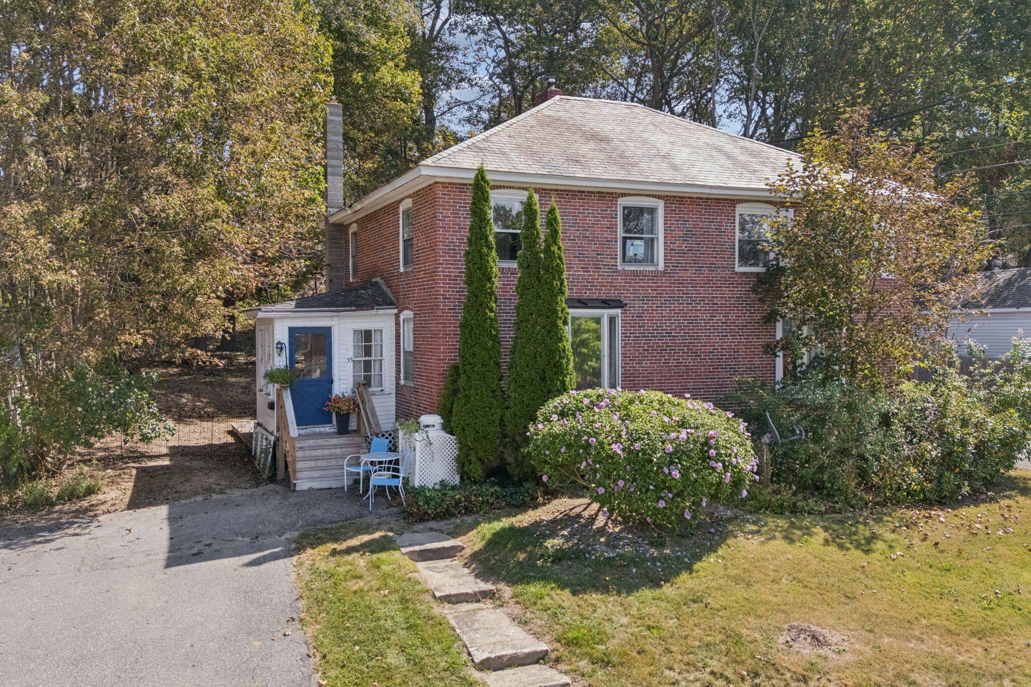 33 Meadow Way — photo
