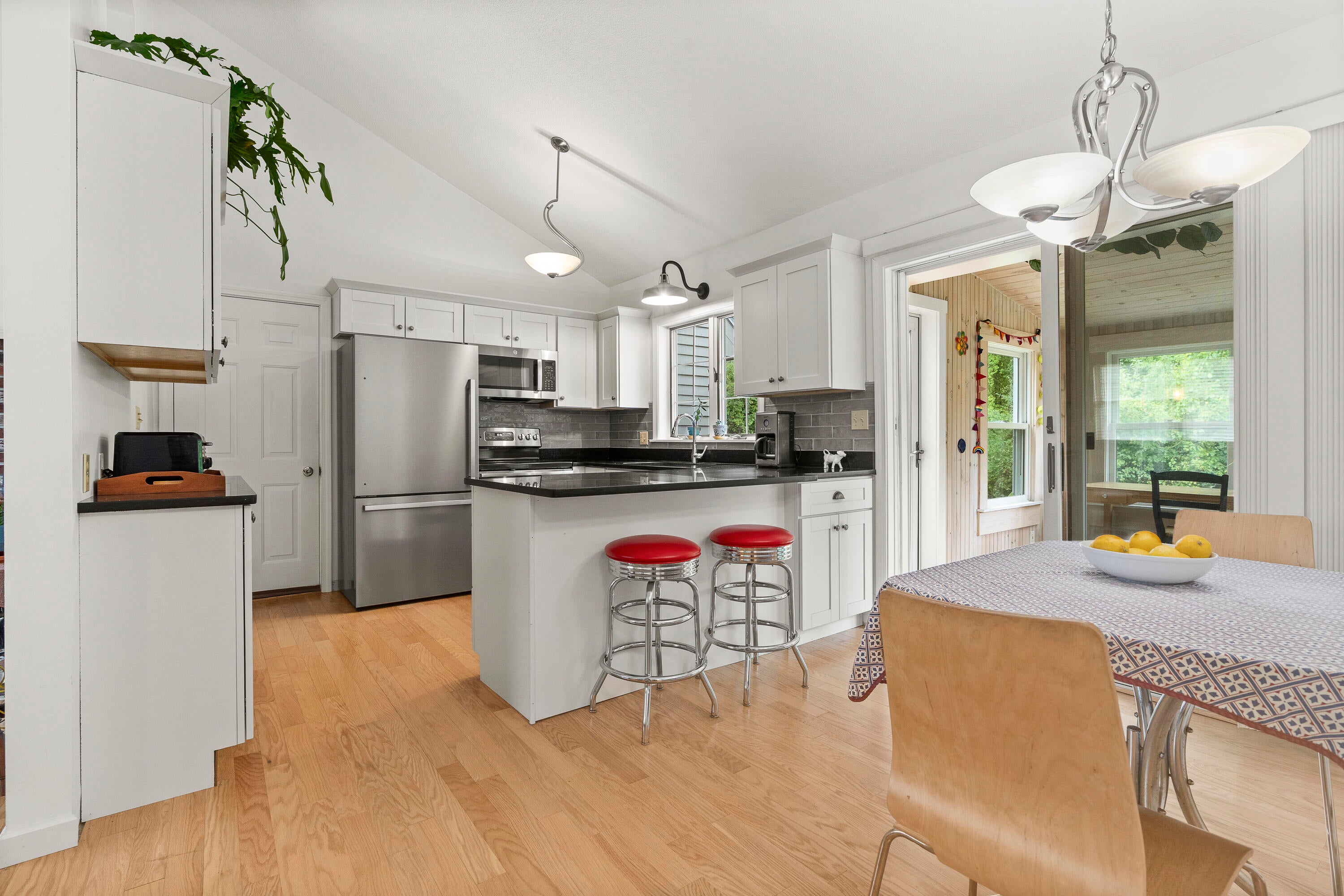 8 Riverbend Drive 8 — photo