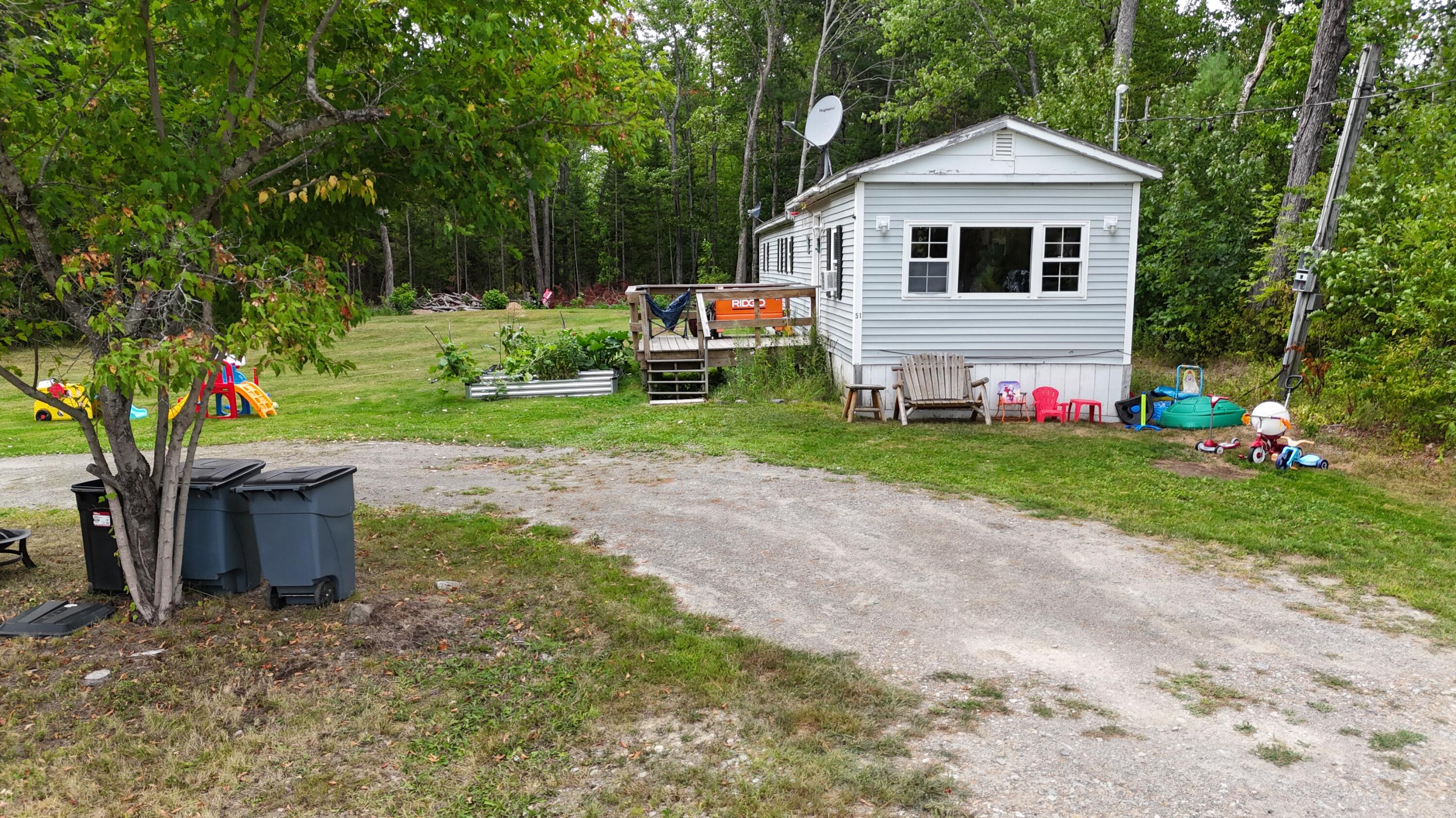 51 River Road — photo