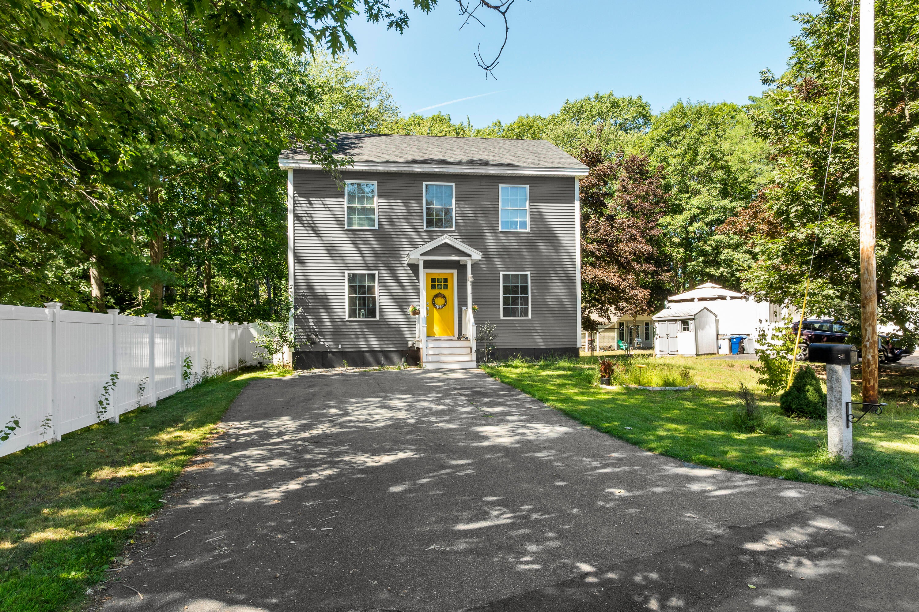 10 Goodwin Avenue — photo