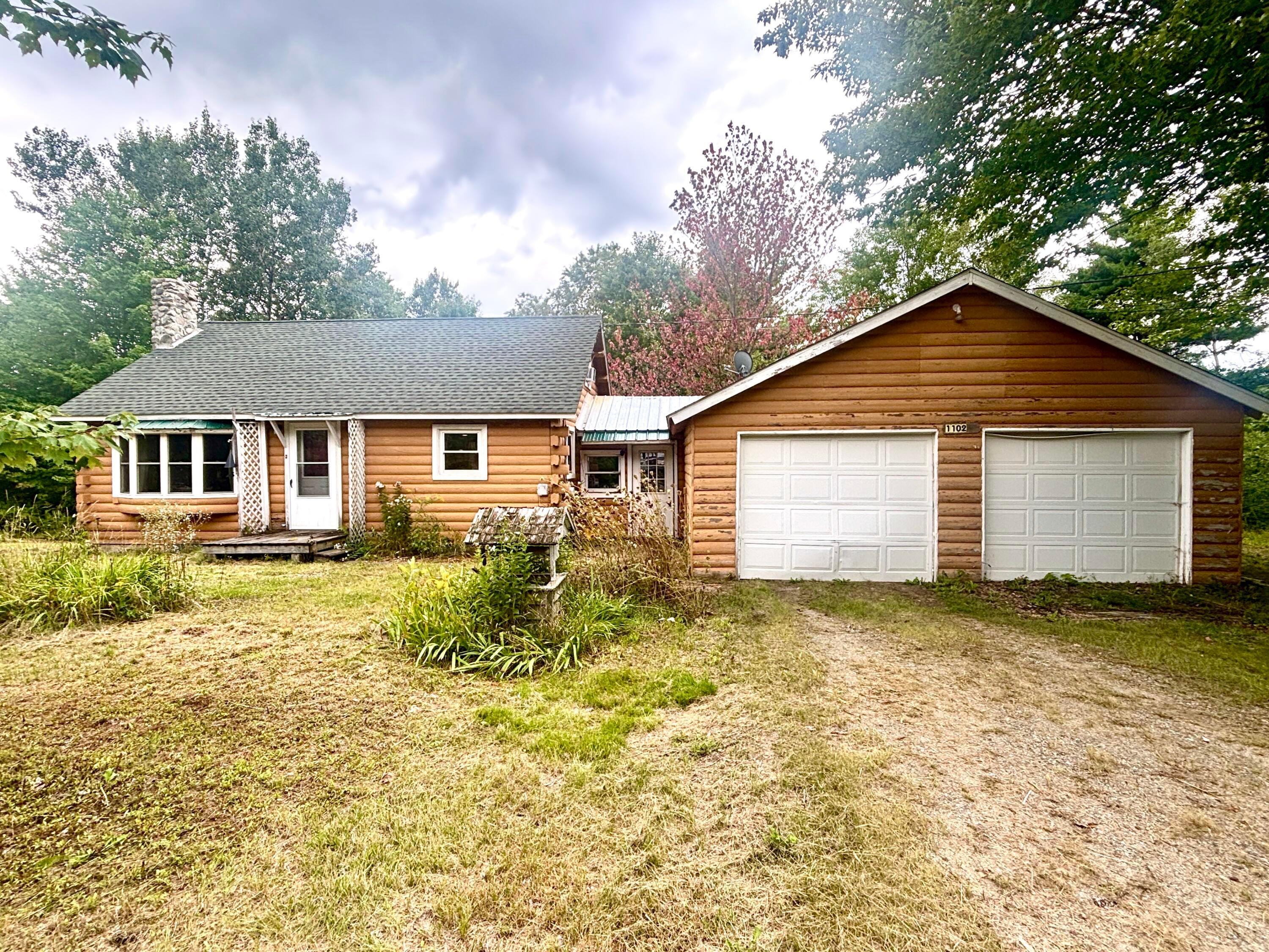 1102 Cardville Road — photo