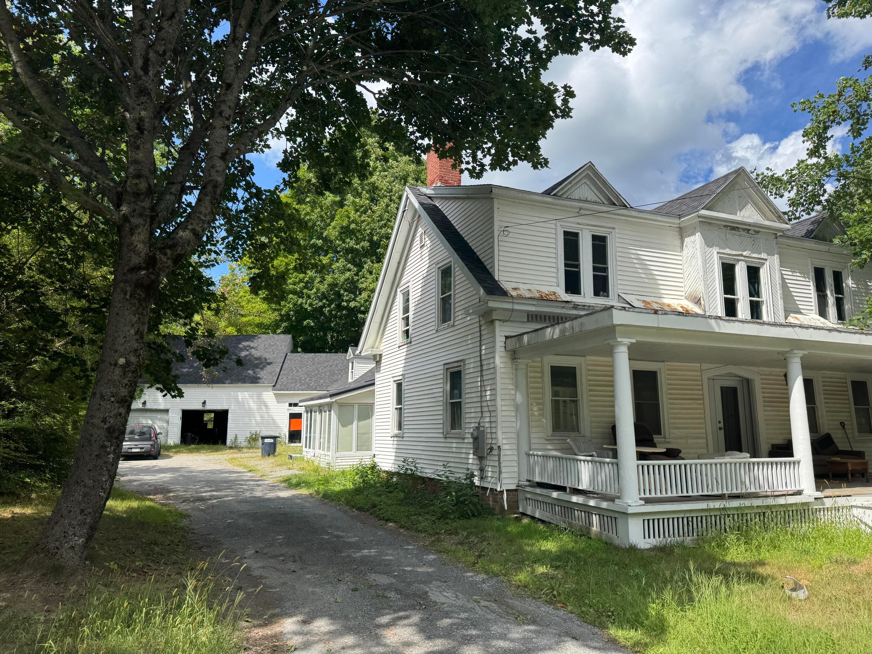 143 Main Street — photo