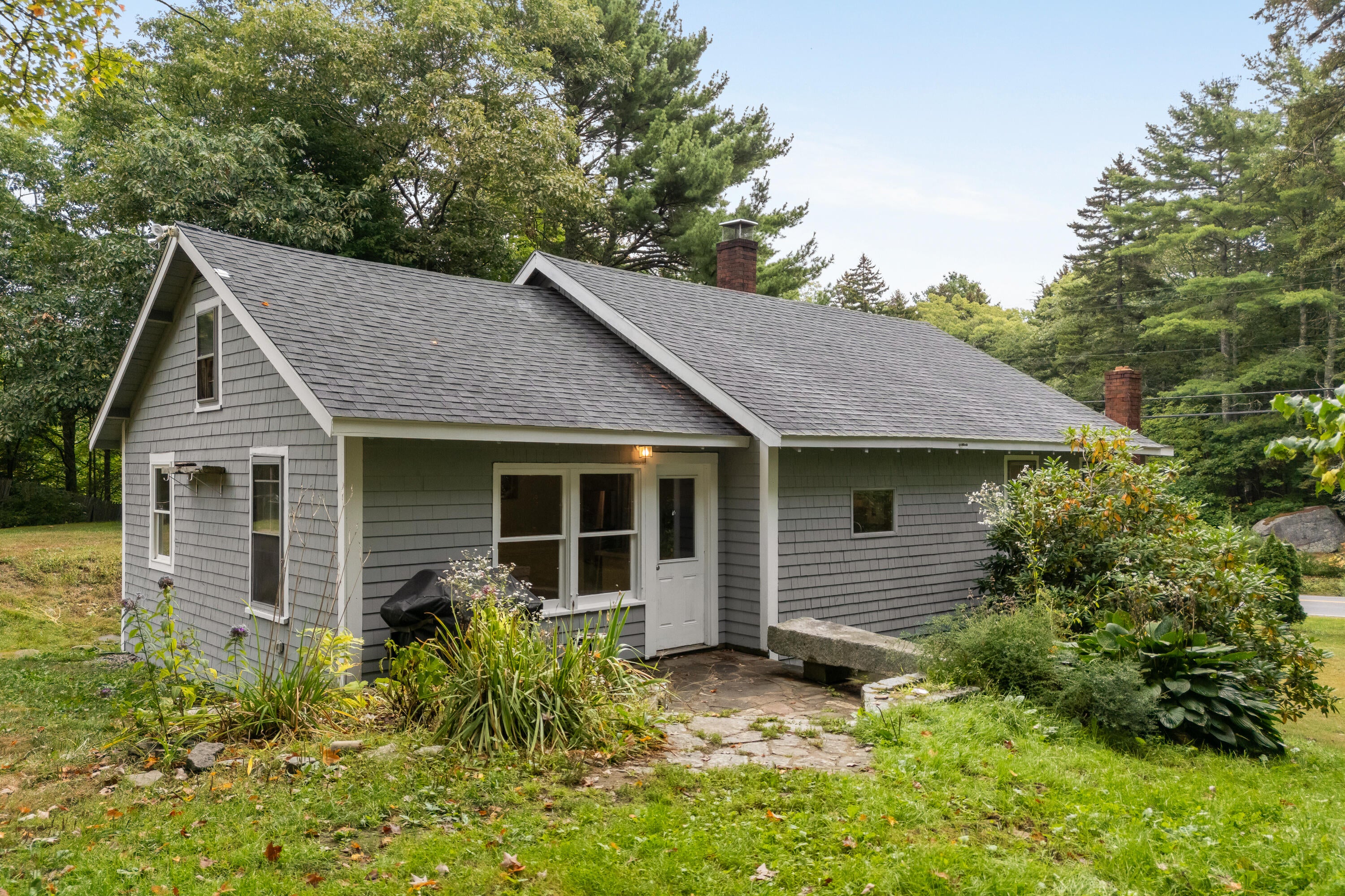 13 Cameron Point — photo