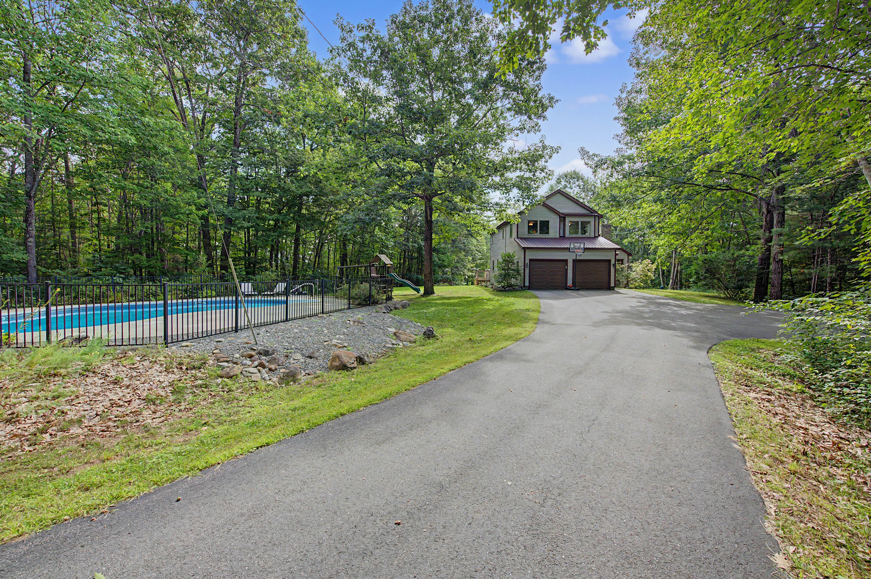 111 Back Cove Drive — photo