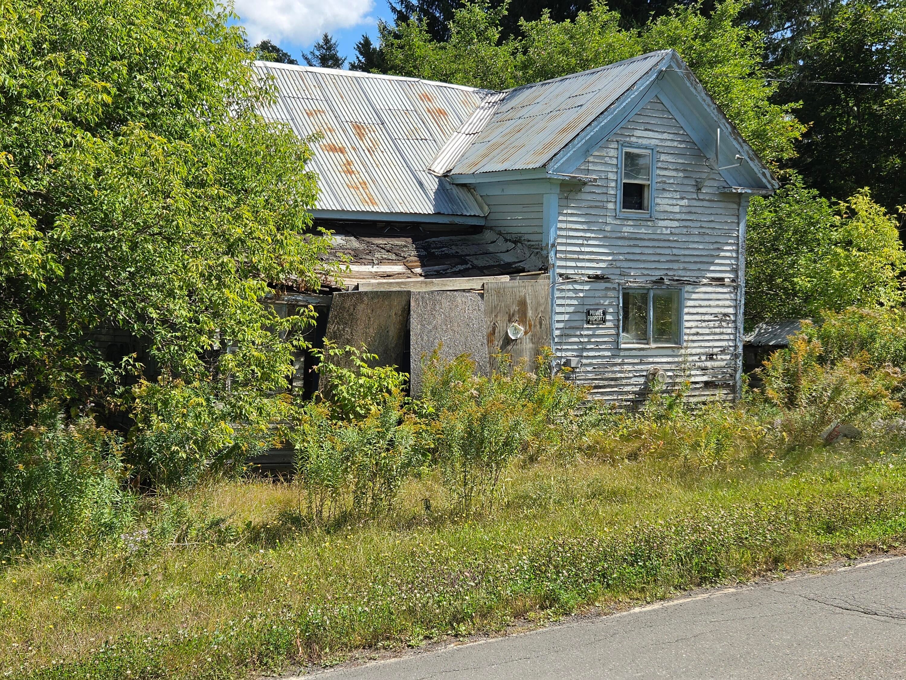 17 Hughes Road — photo