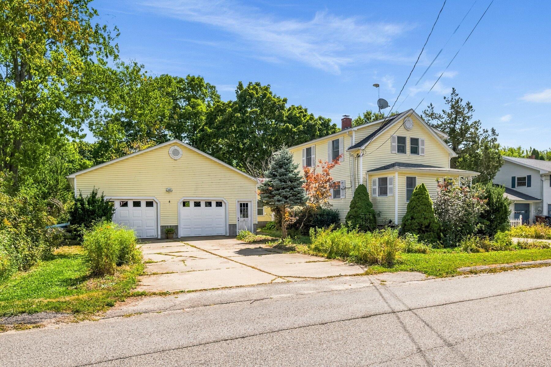 17 Wood Avenue — photo