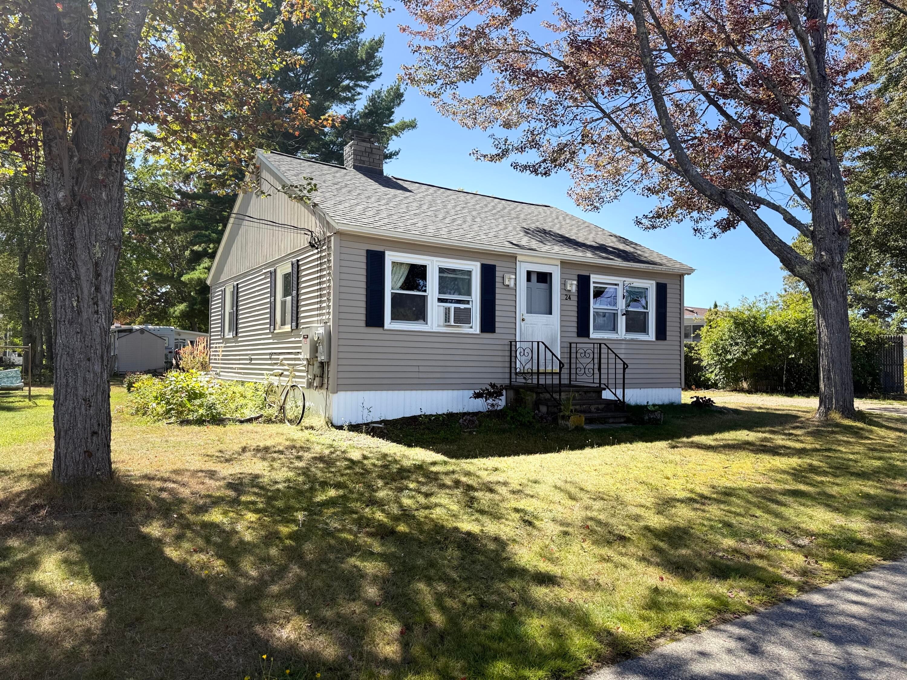24 Curtis Street — photo