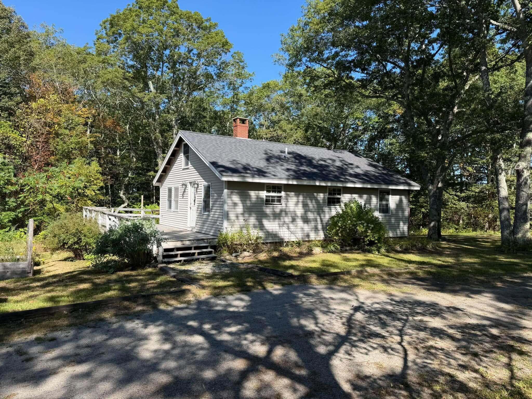 13 Ridge — photo
