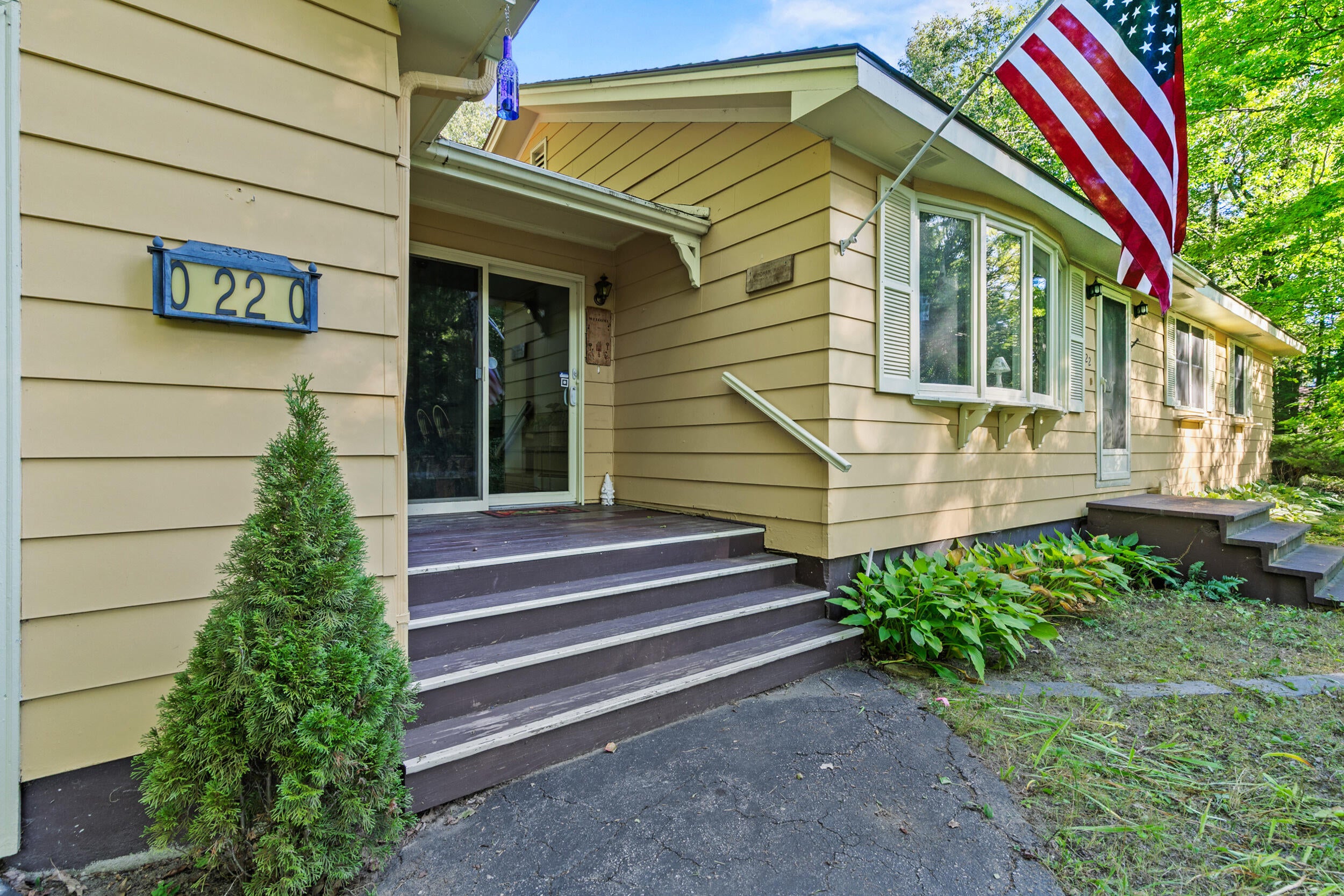 22 Sabatus Lane — photo