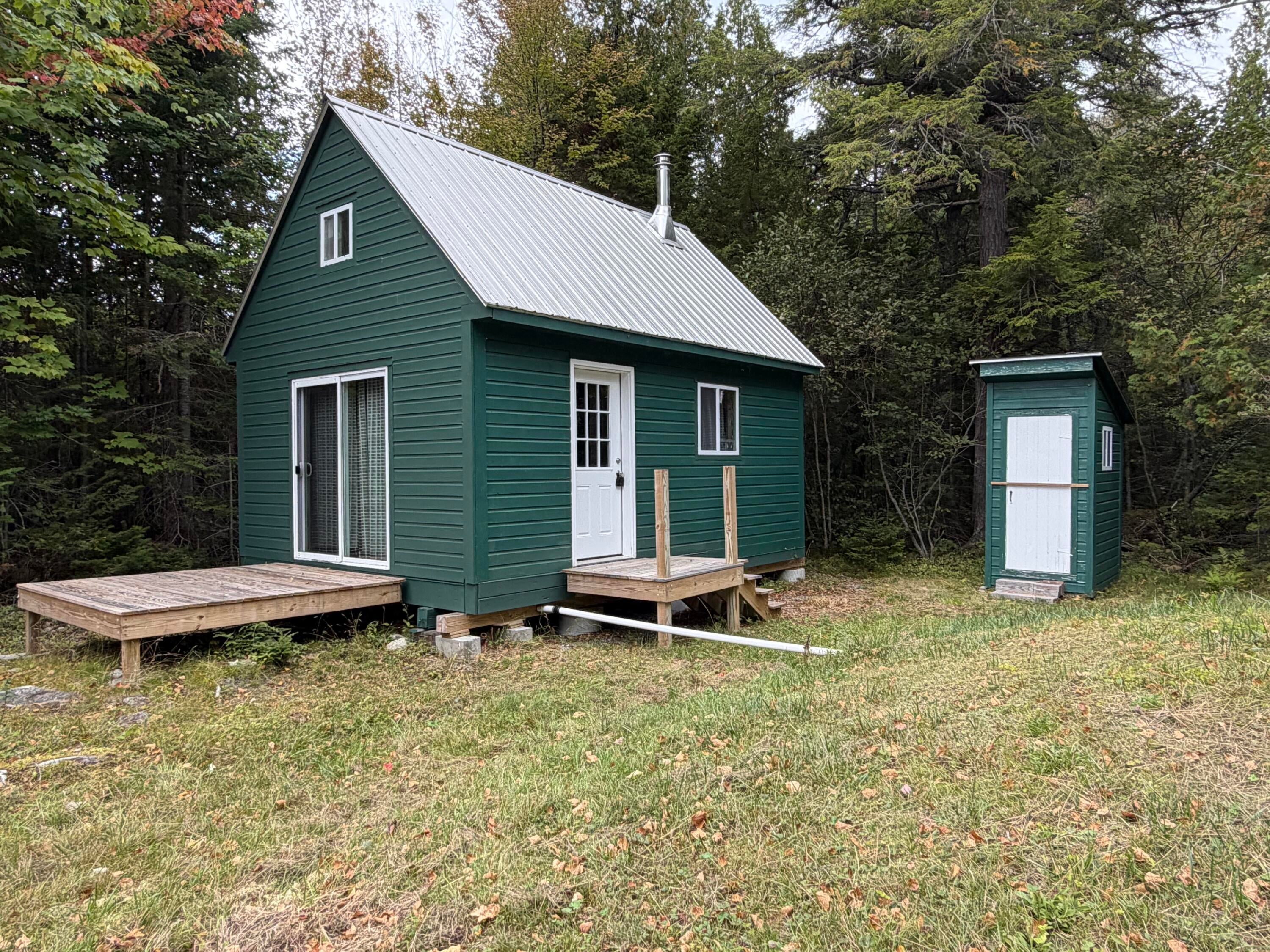 1144 Little W Road — photo