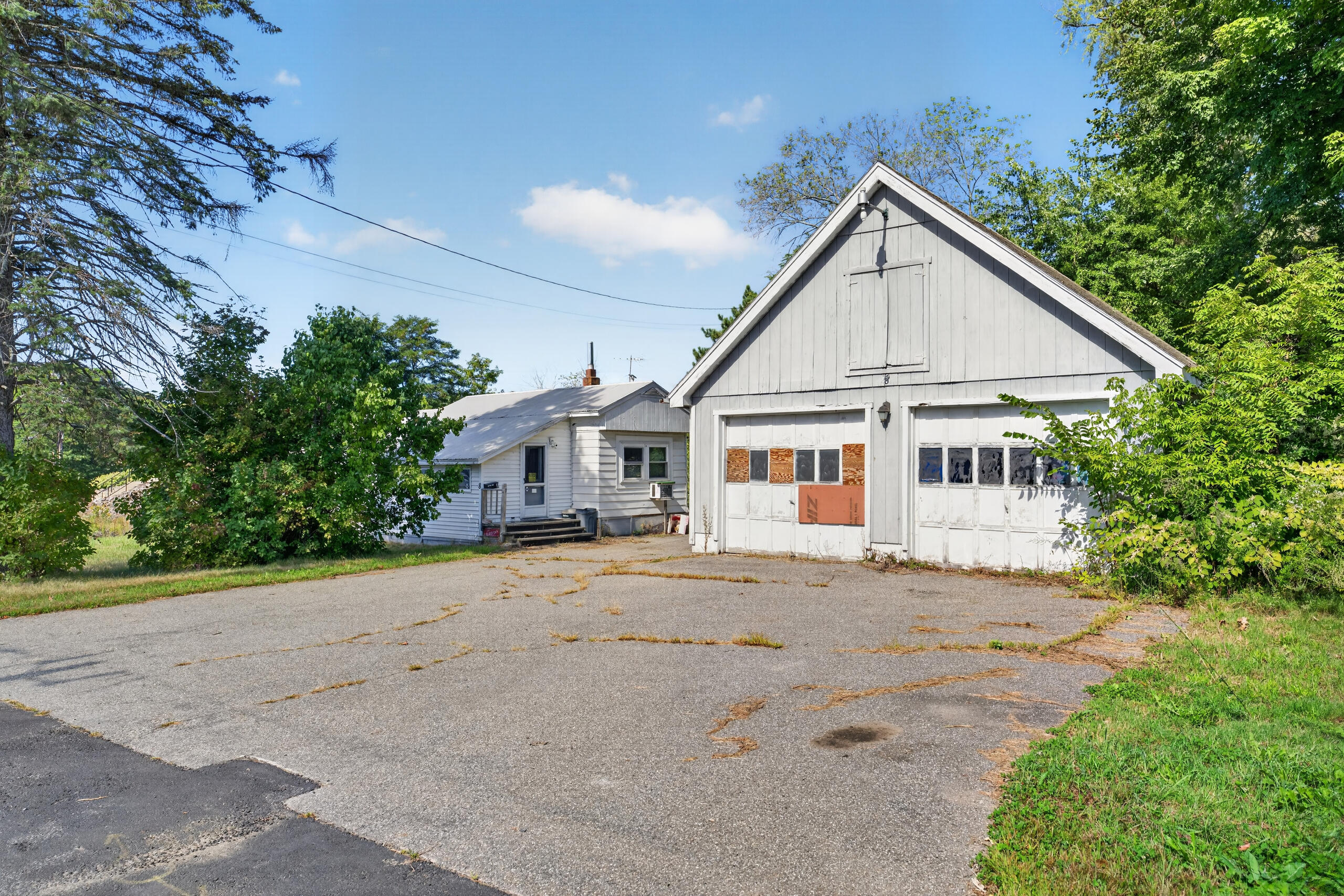 8 Elm Street — photo