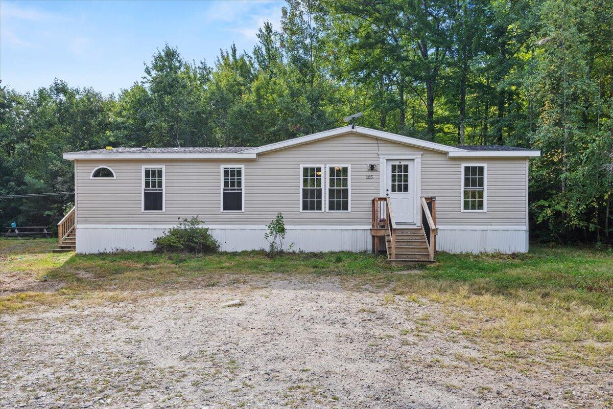 105 Garland Road — photo