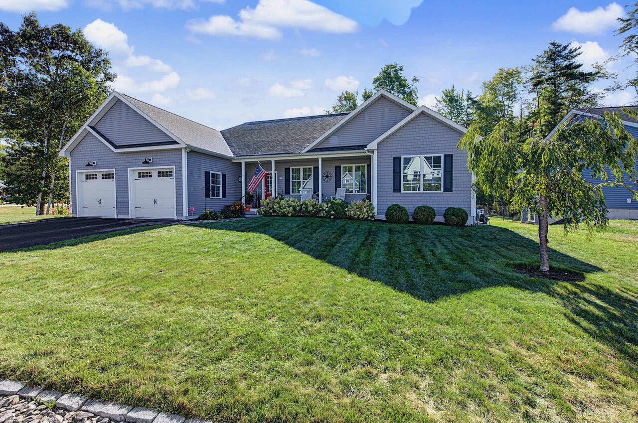 28 Beacon Drive — photo