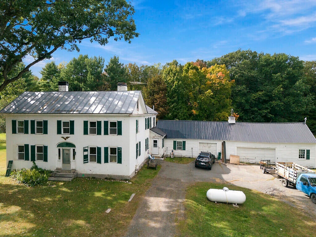 323 Augusta Road — photo