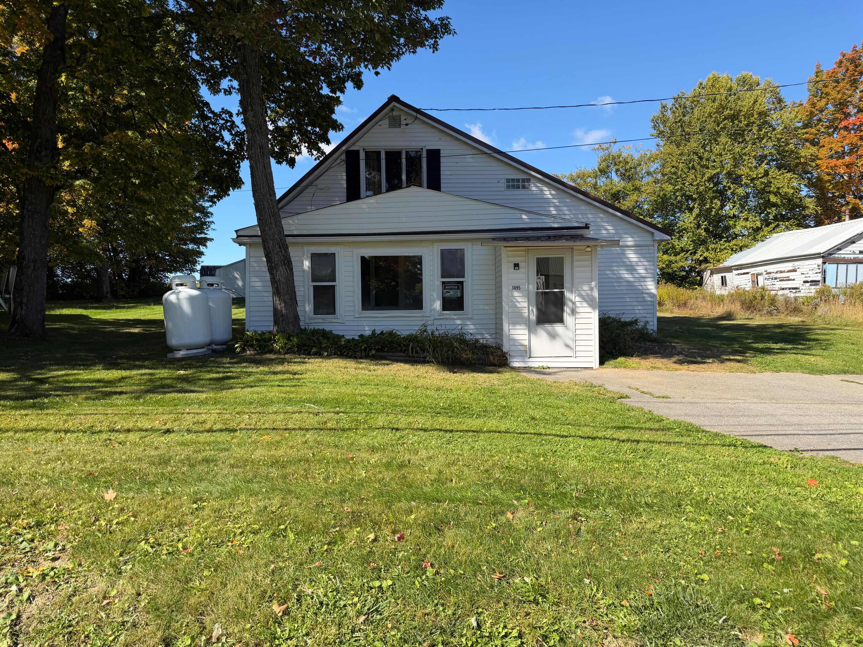 3095 W Chapman Road, Mapleton, ME 04757 — photo 2