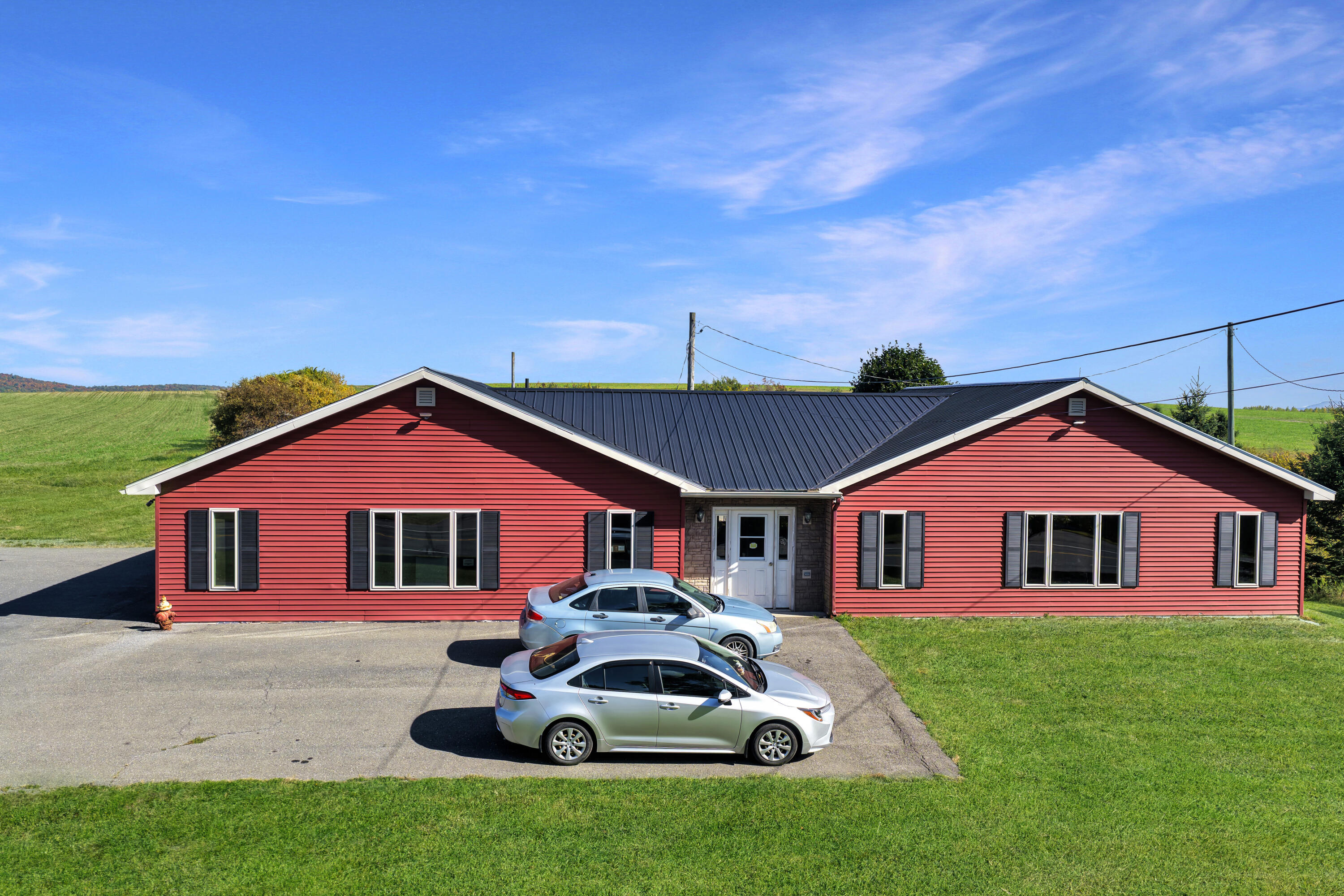 141 Caribou Road — photo