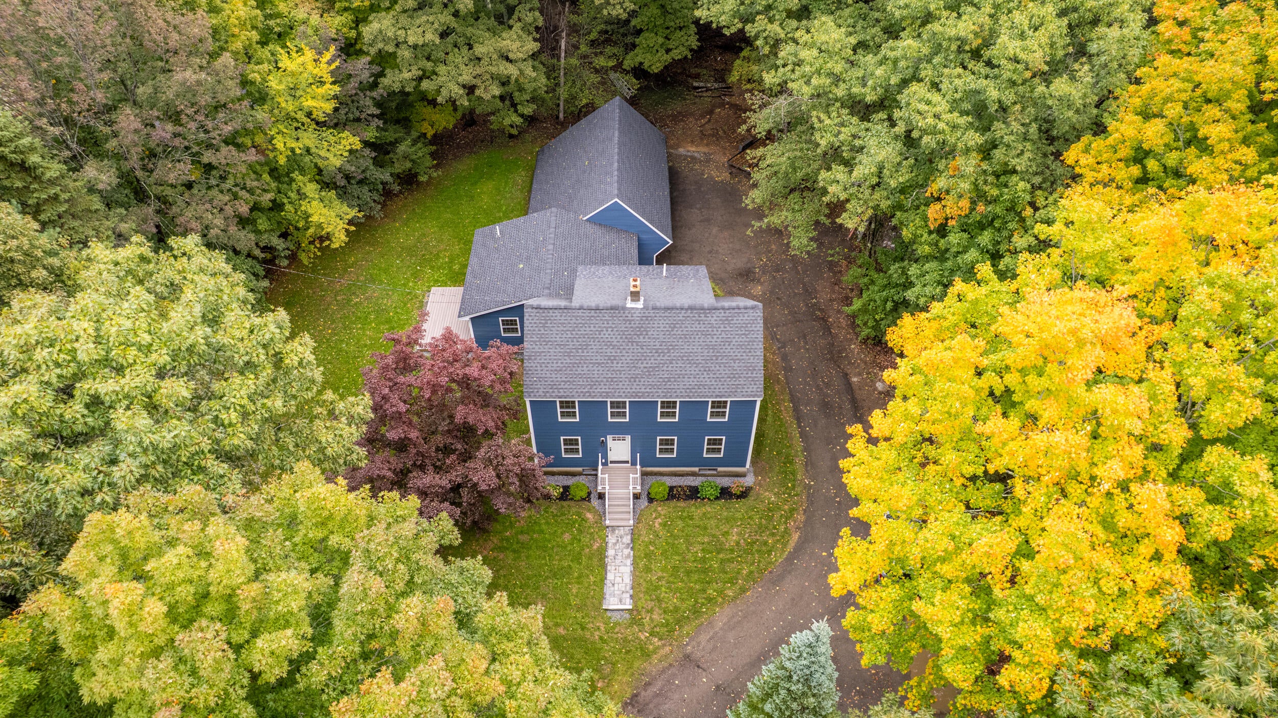 390 Goodwin Road — photo