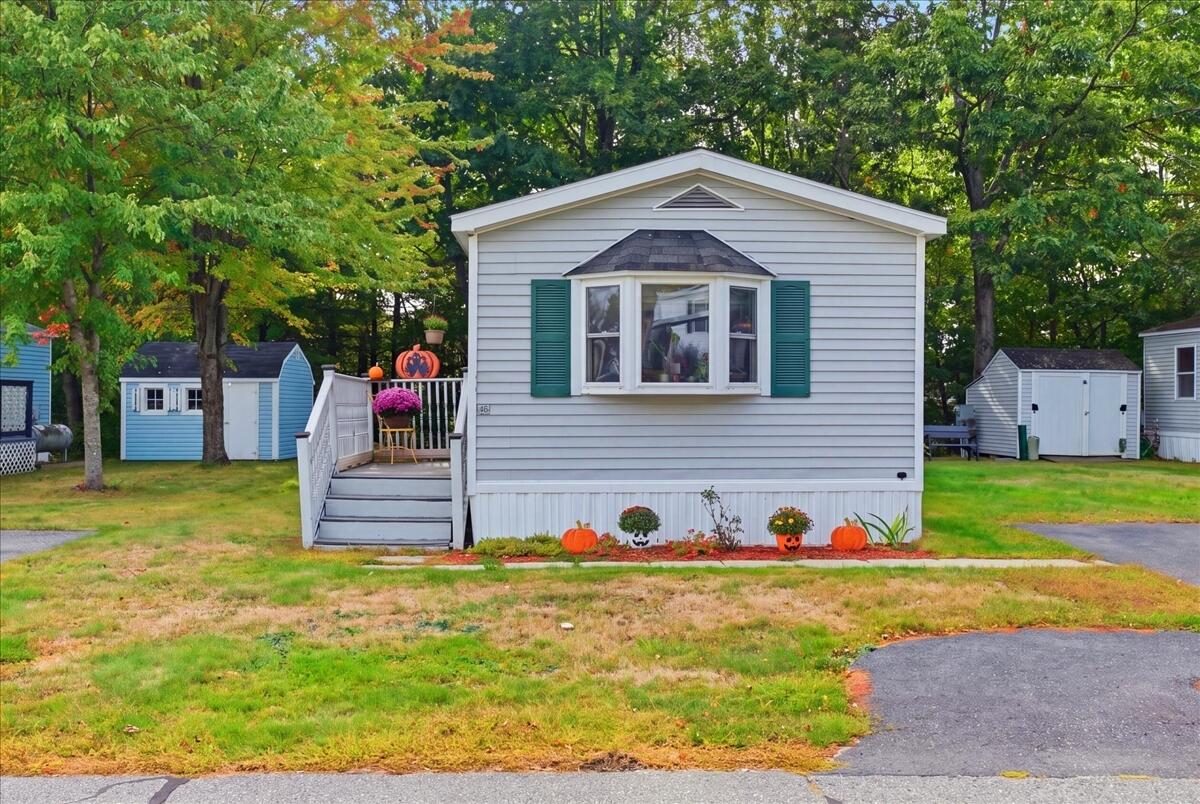 46 Woodside Drive — photo