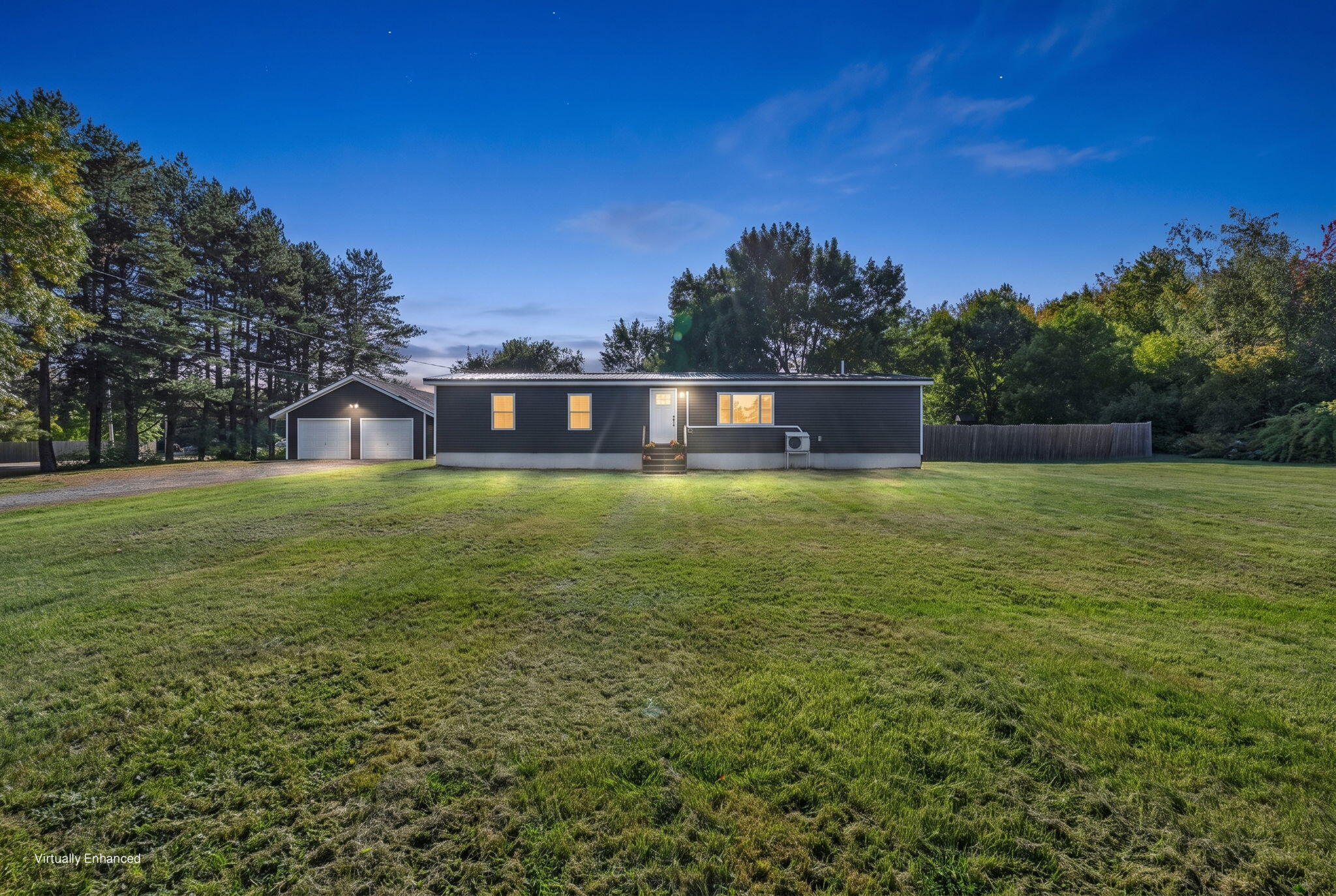 587 Main Road — photo