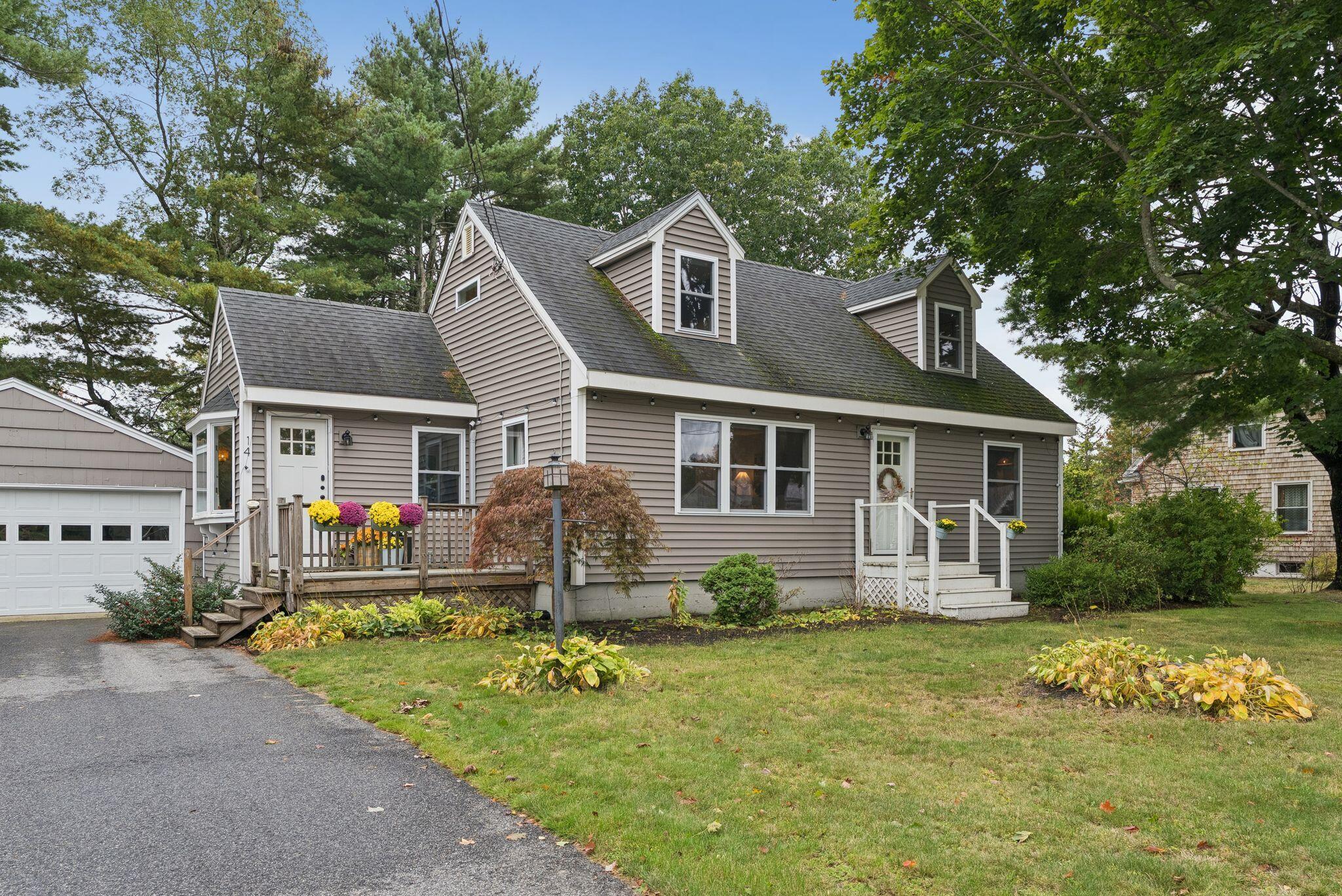 14 Pleasant Avenue — photo