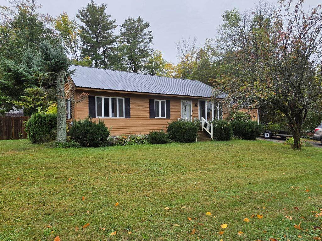 1 Robert Street — photo