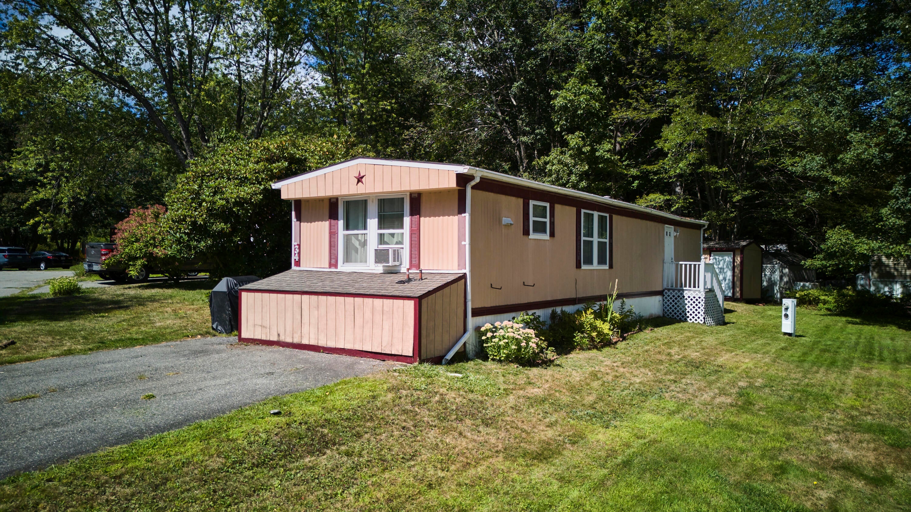 34 Imperial Drive — photo