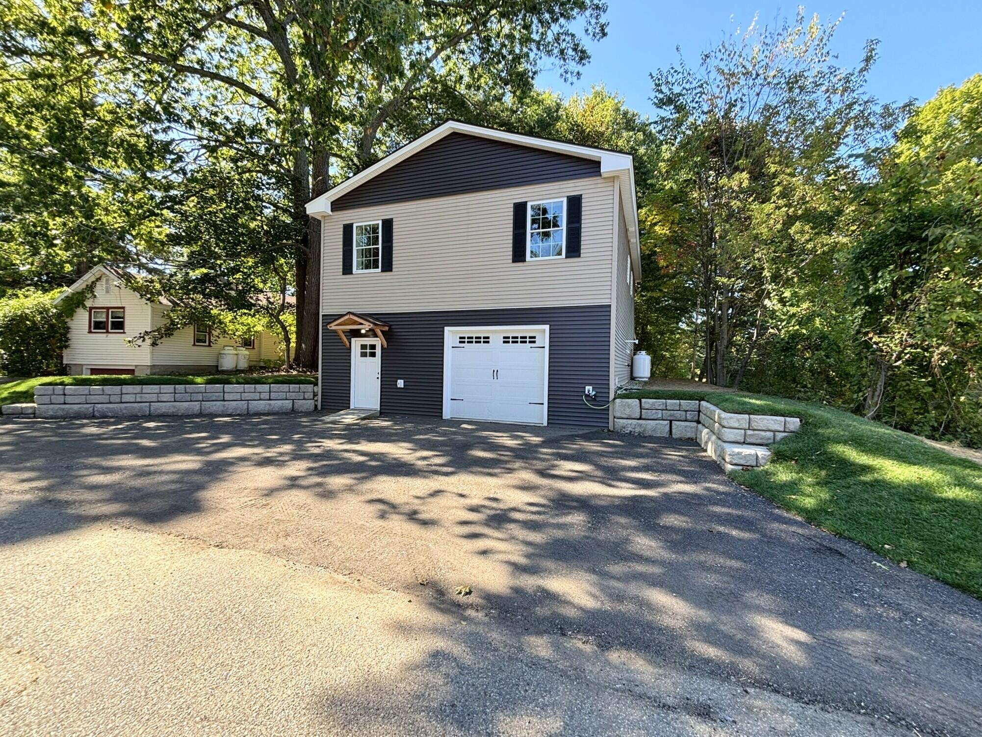 33 Pearl Street — photo