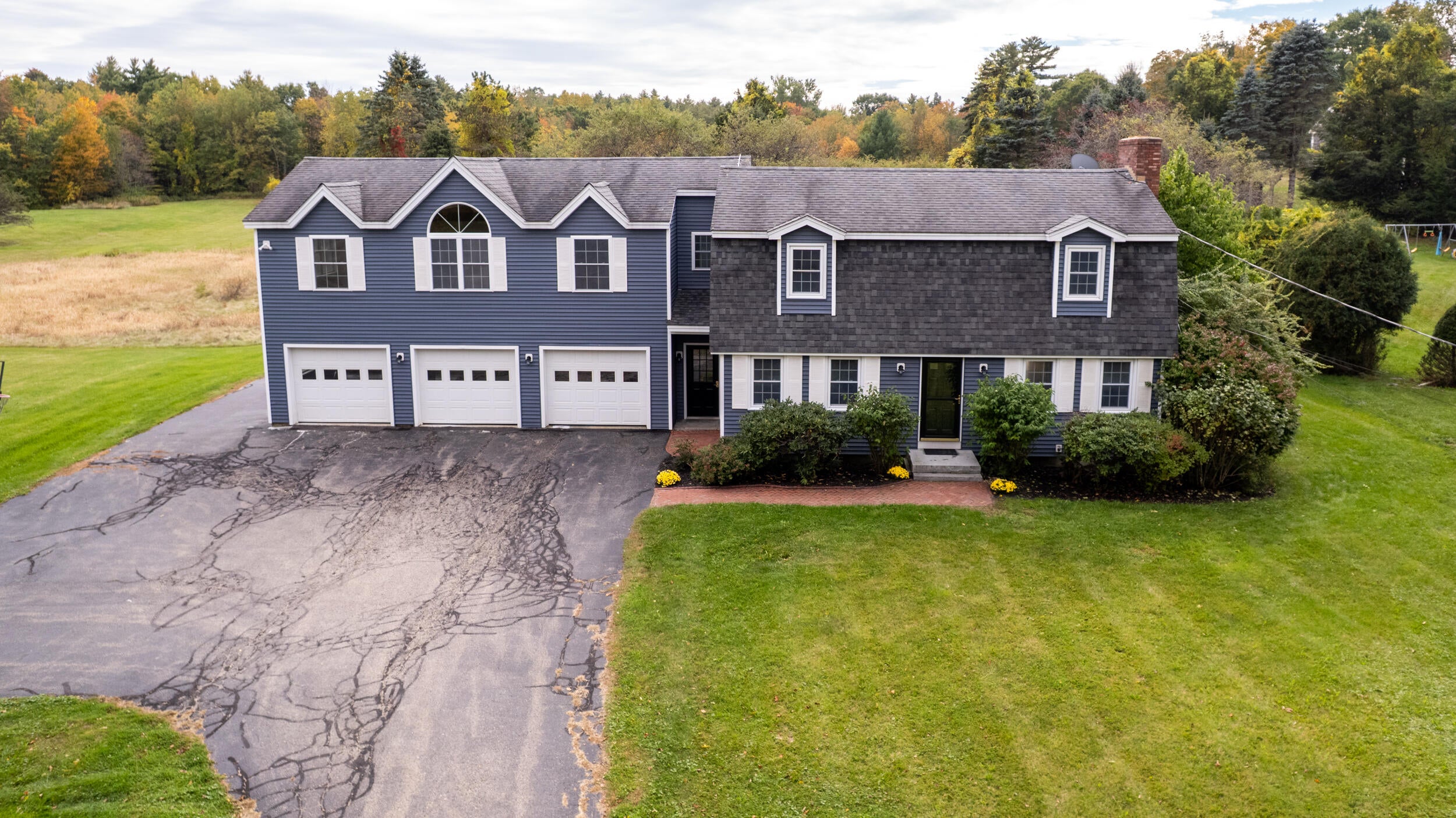 459 Goodwin Road — photo