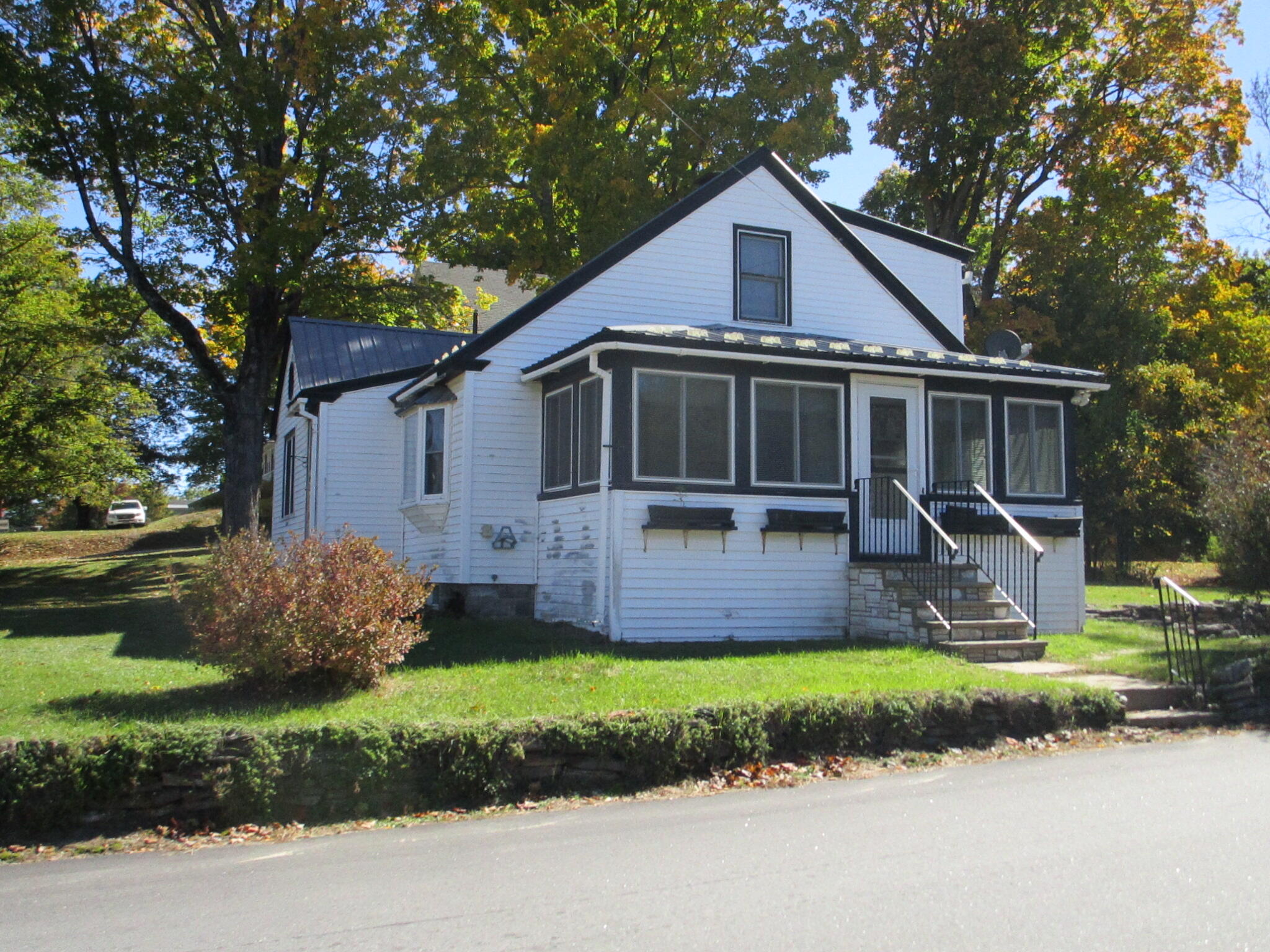 29 Elm Street — photo