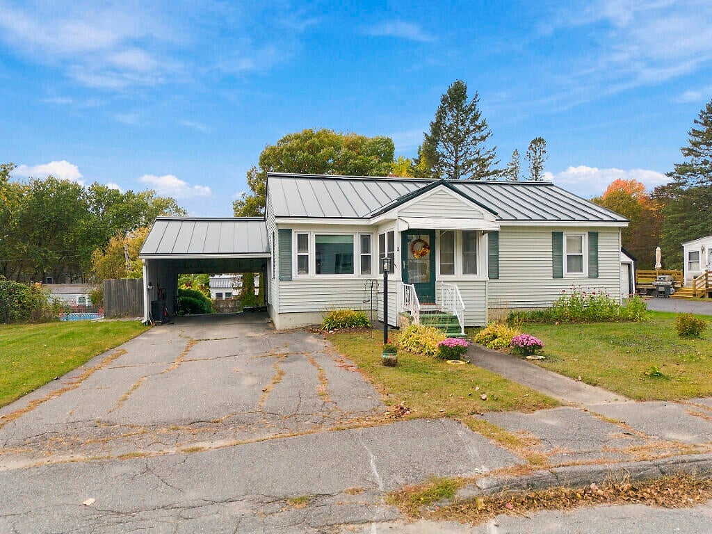 8 Chadwick Street — photo