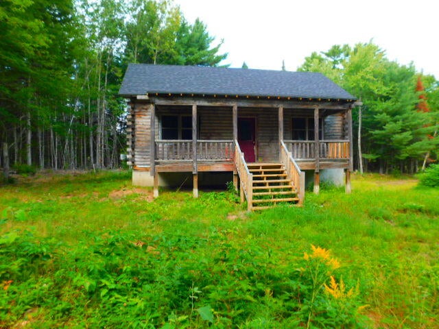 1148 Southgate Road — photo
