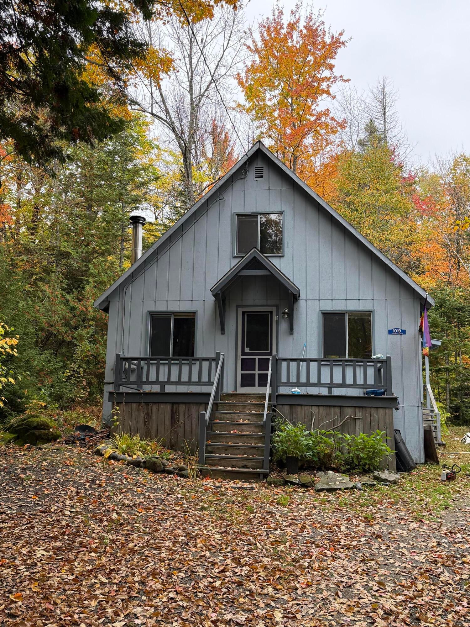 1019 Johnson Circle — photo