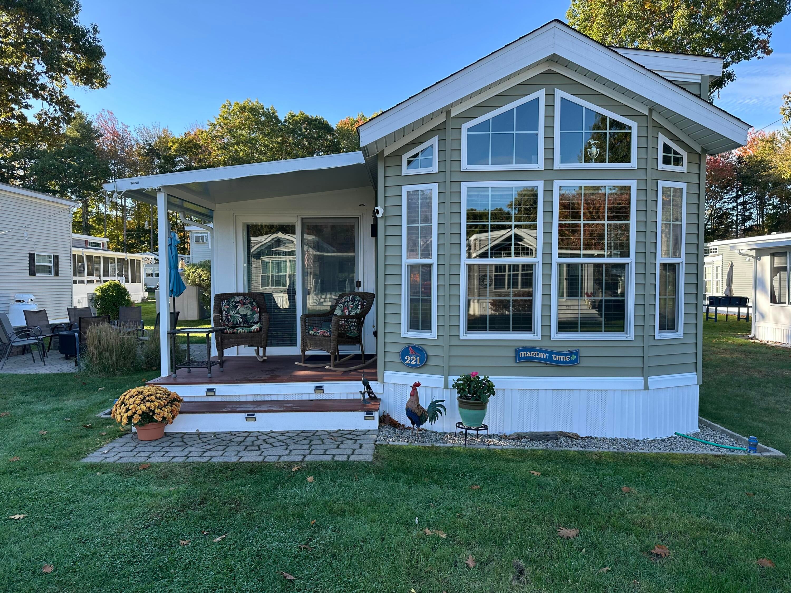 23 College Drive 221 — photo