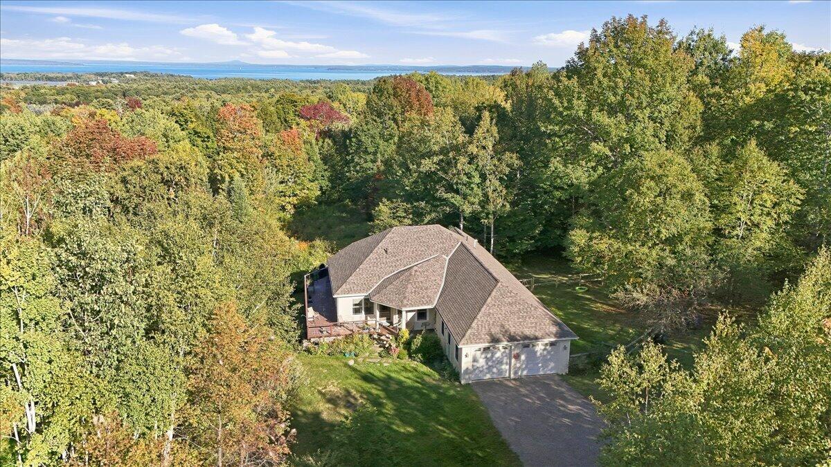 32 Bowling Green Lane — photo