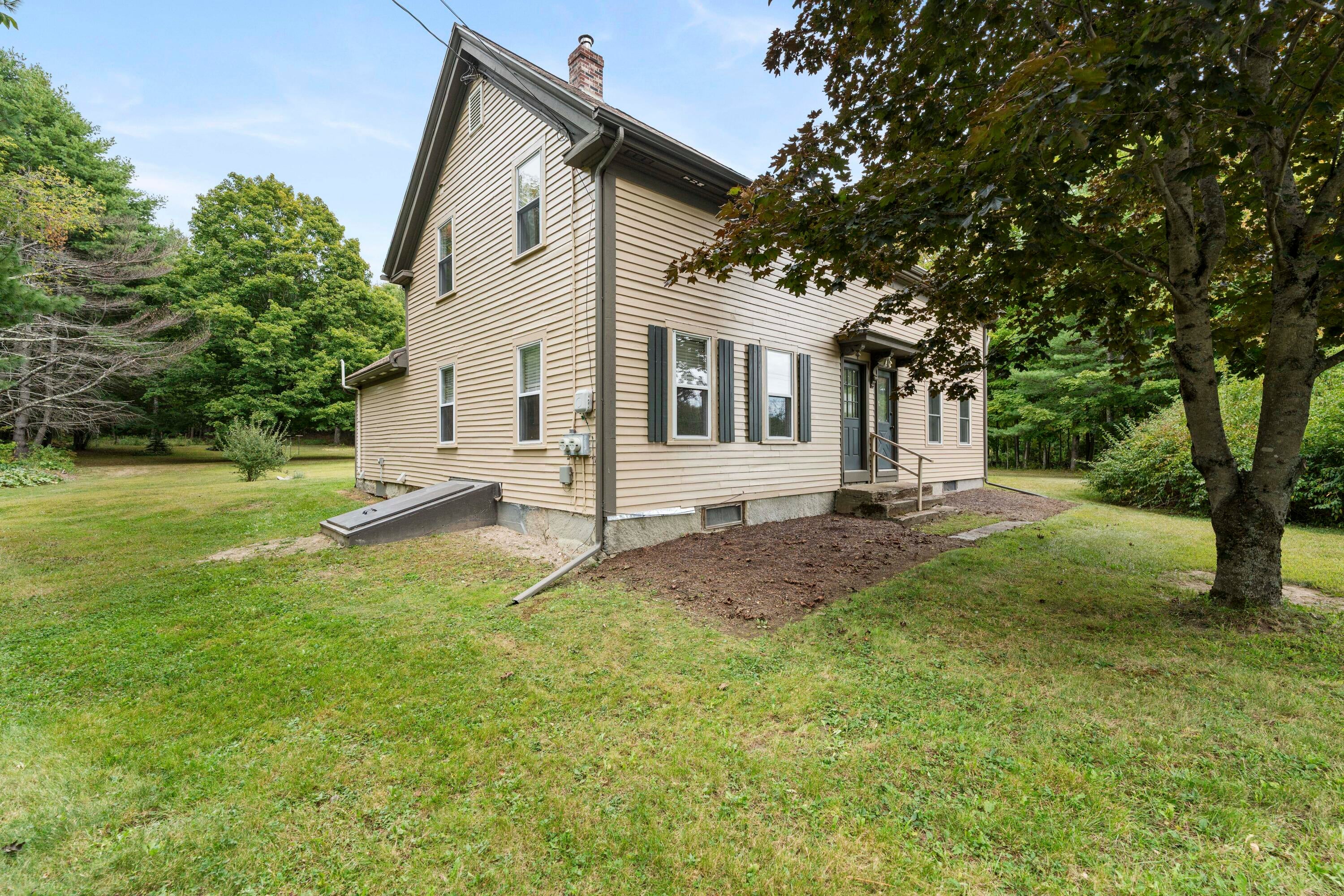 343 Winthrop Street — photo