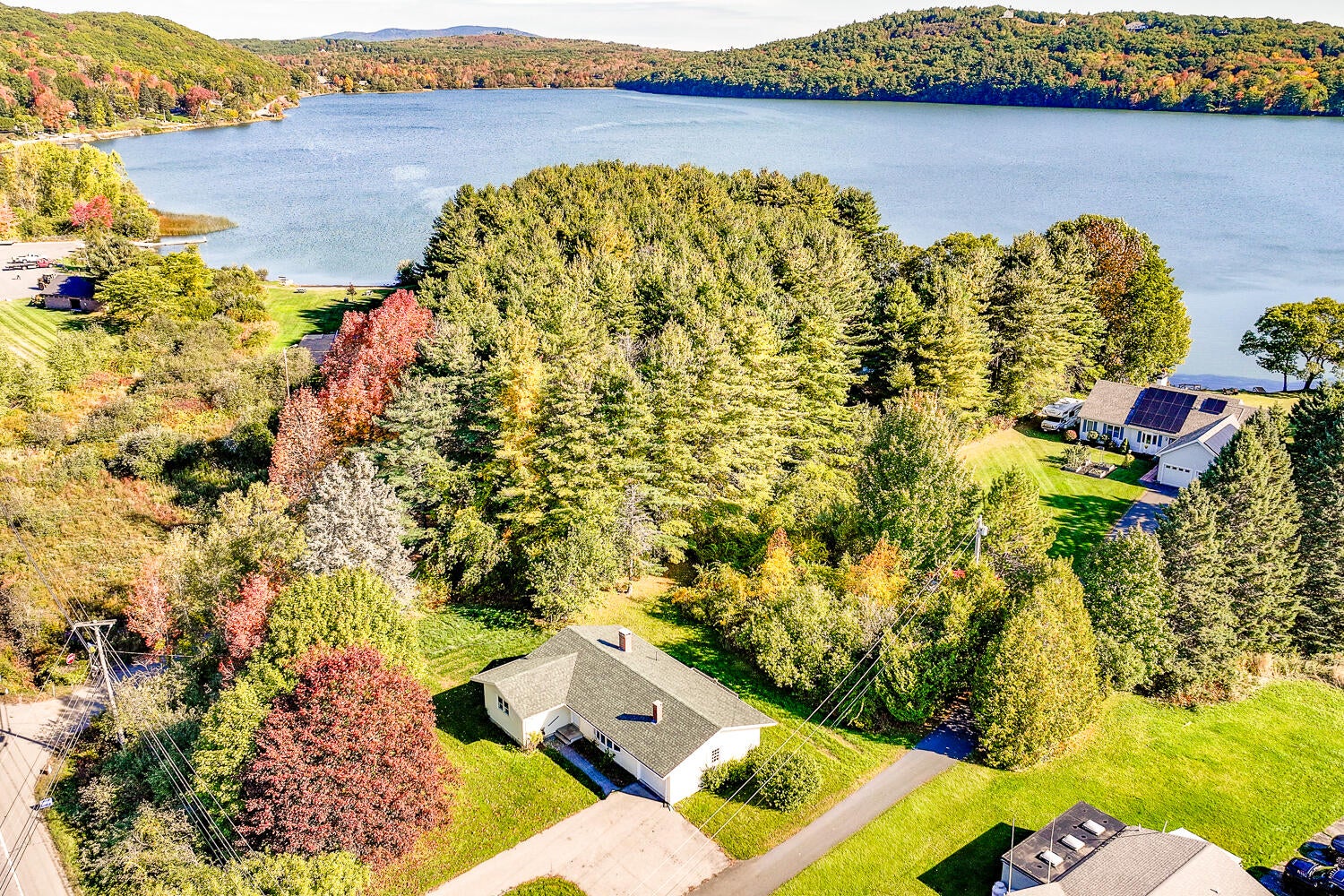 133 Lake View Drive — photo