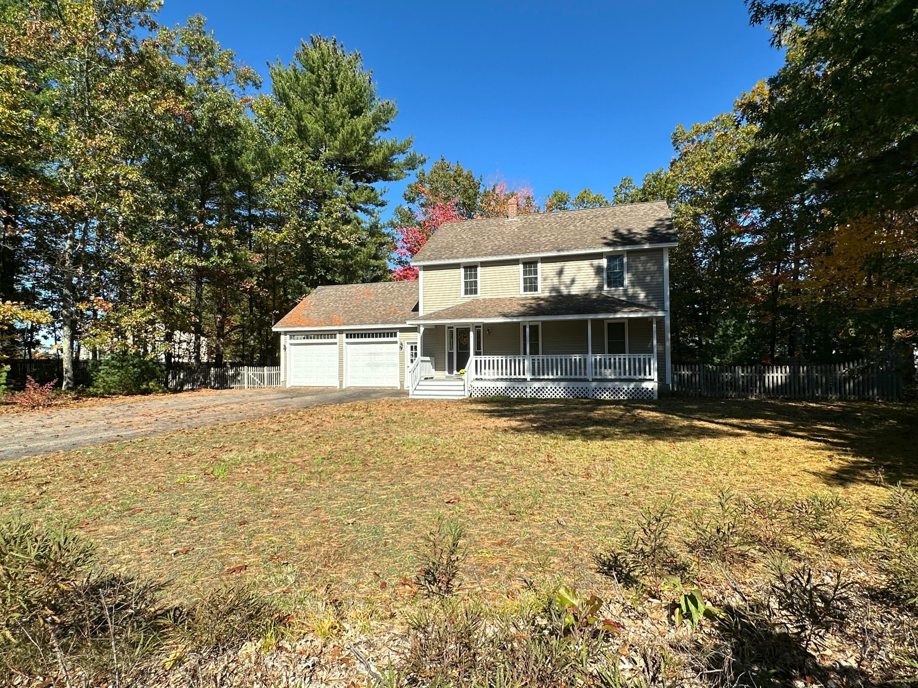8 Spruce Lane — photo