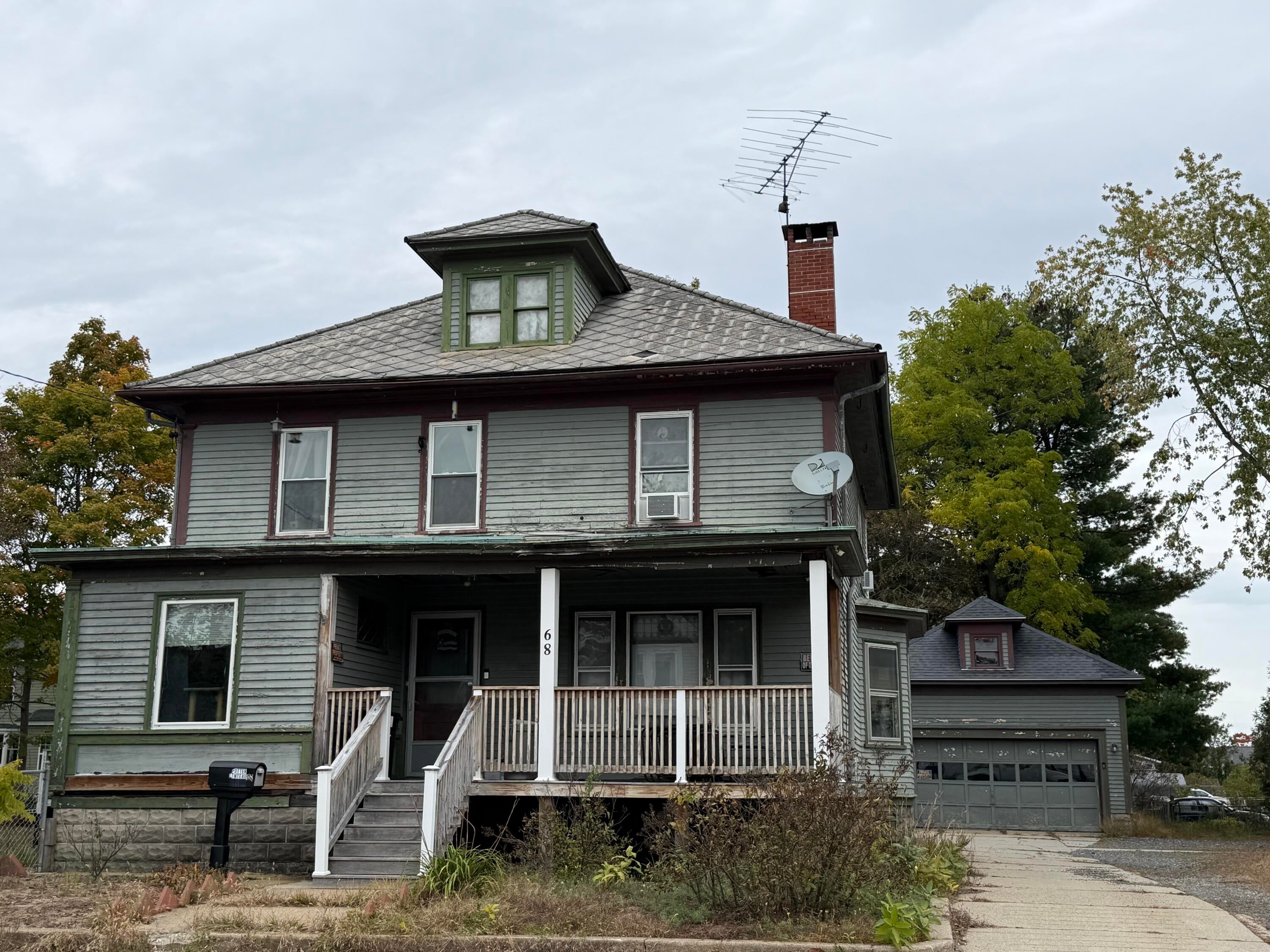 68 School Street — photo