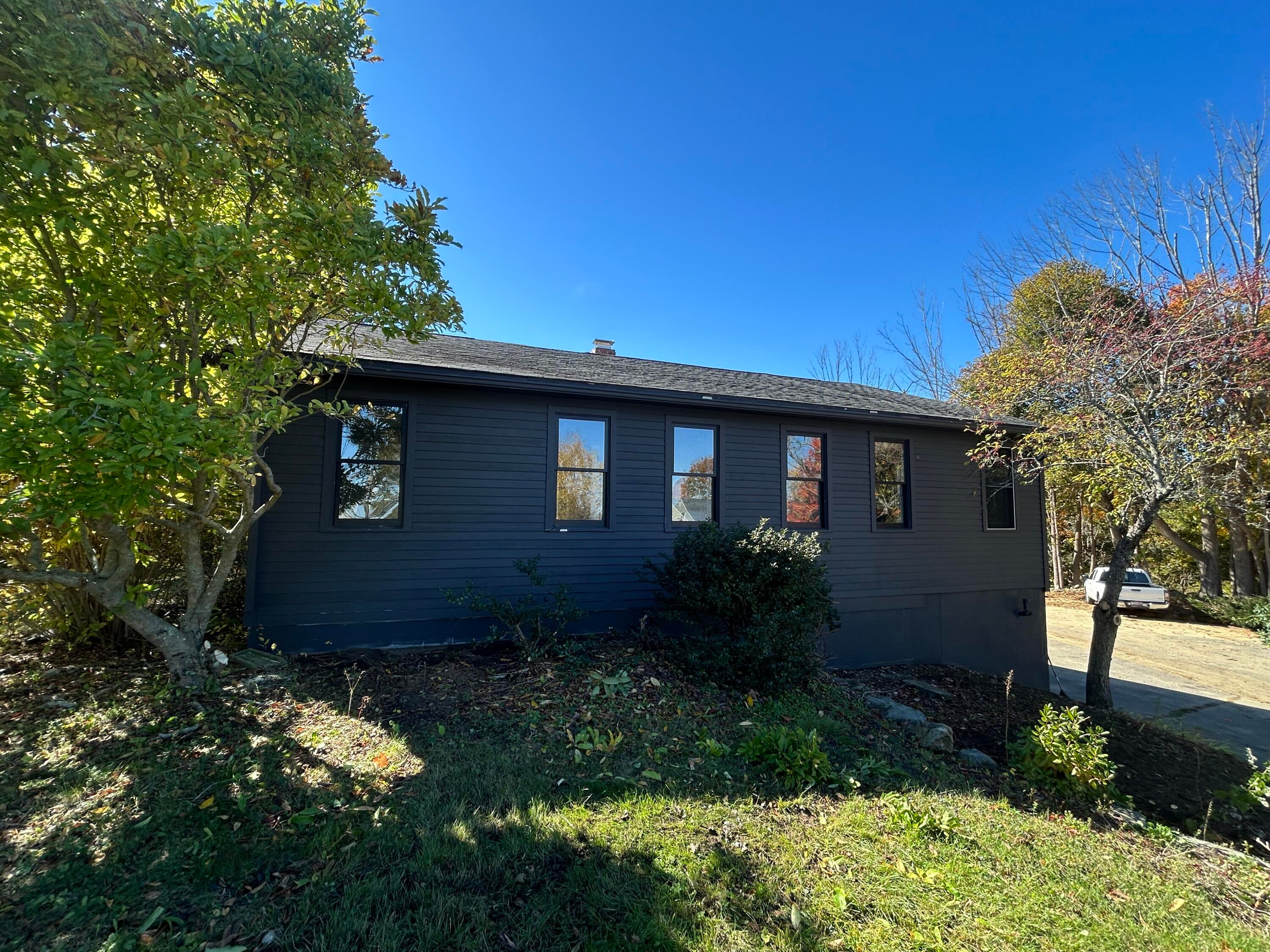 Home in Kittery, ME 03904 — photo 3