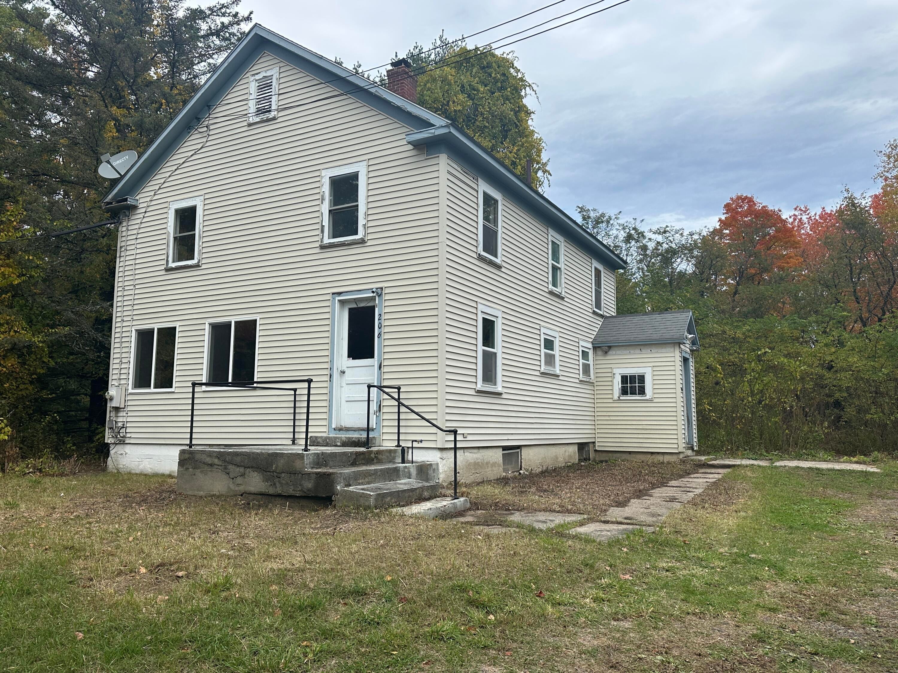 206 County — photo