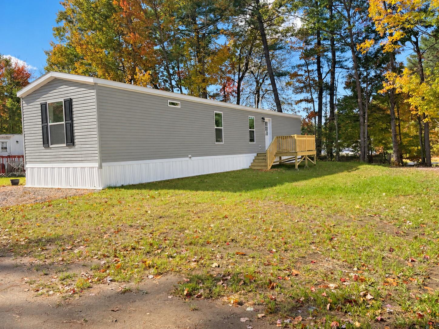 14 Brookwood Court — photo