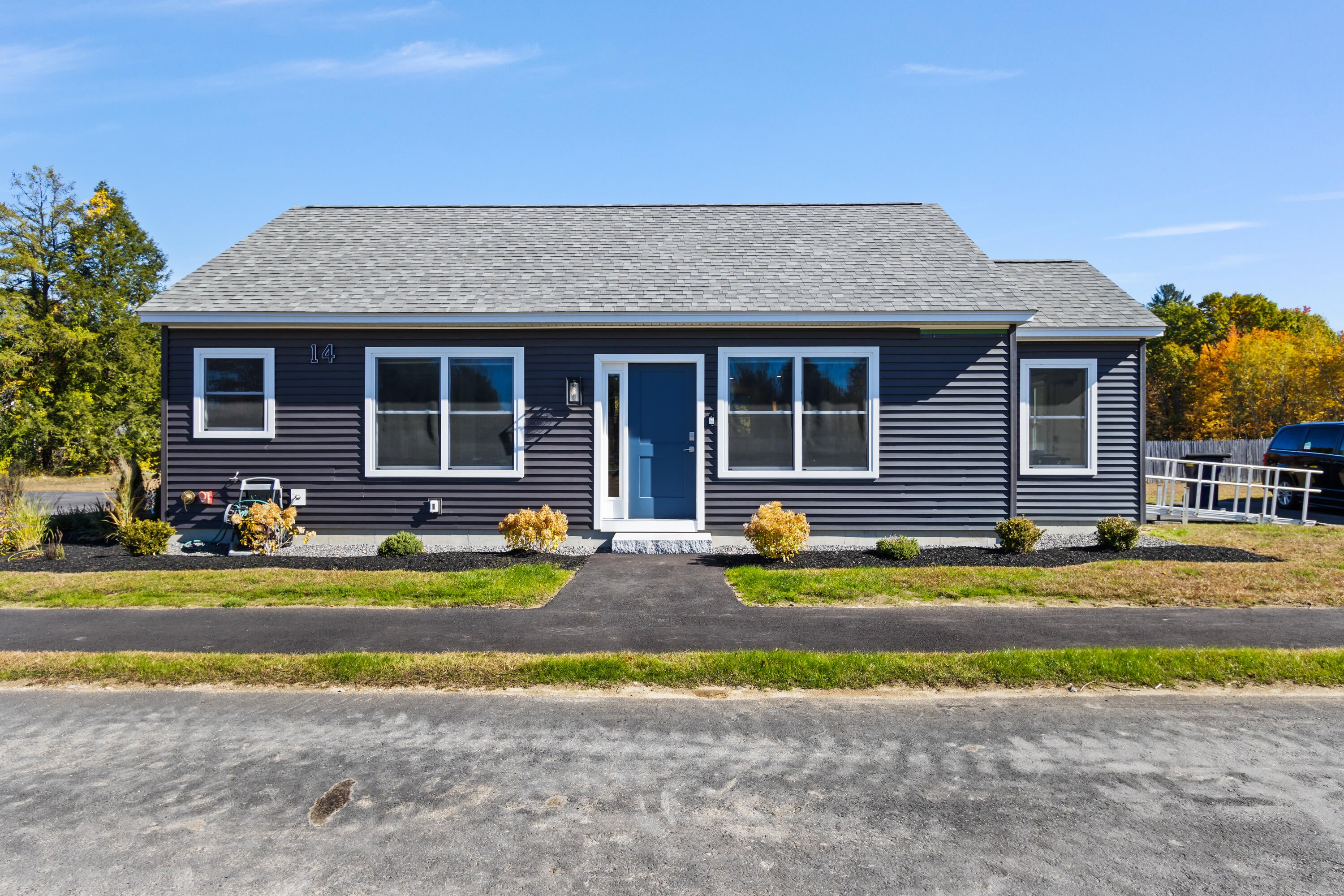 14 Thistle Drive 2 — photo