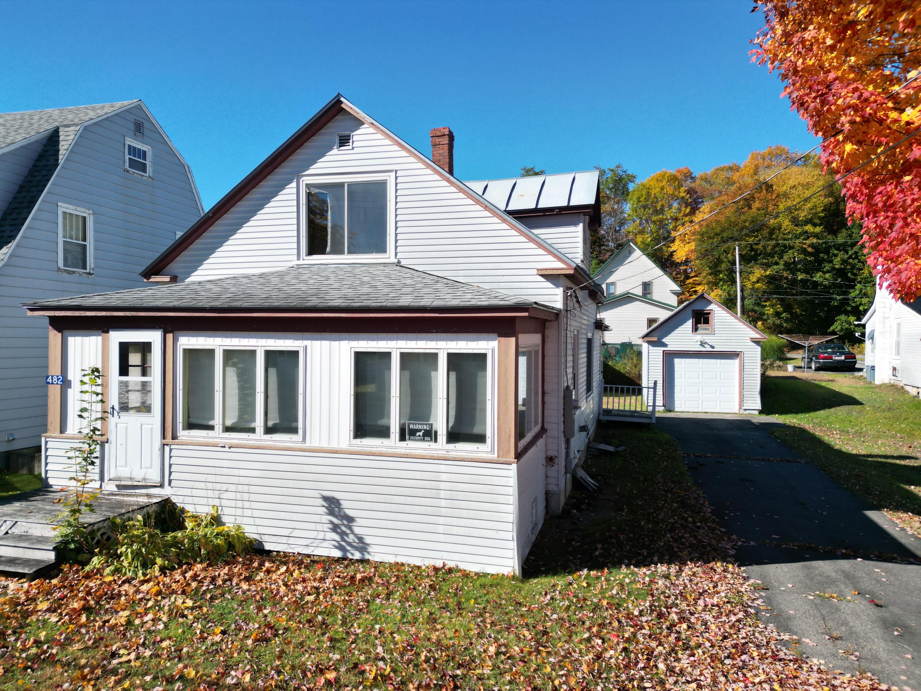 482 Aroostook Avenue, Millinocket, ME 04462 — photo 2