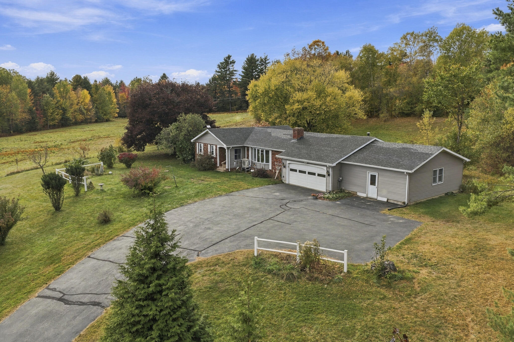 366 E Madison Road — photo