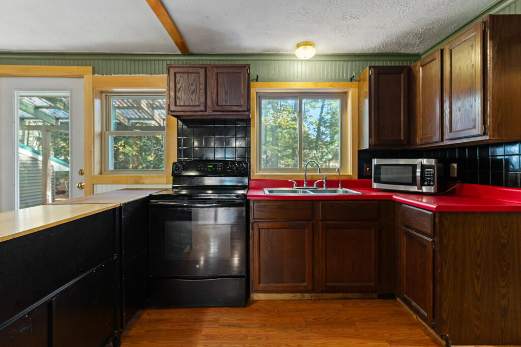 424 River Road, Standish, ME 04084 — photo 2