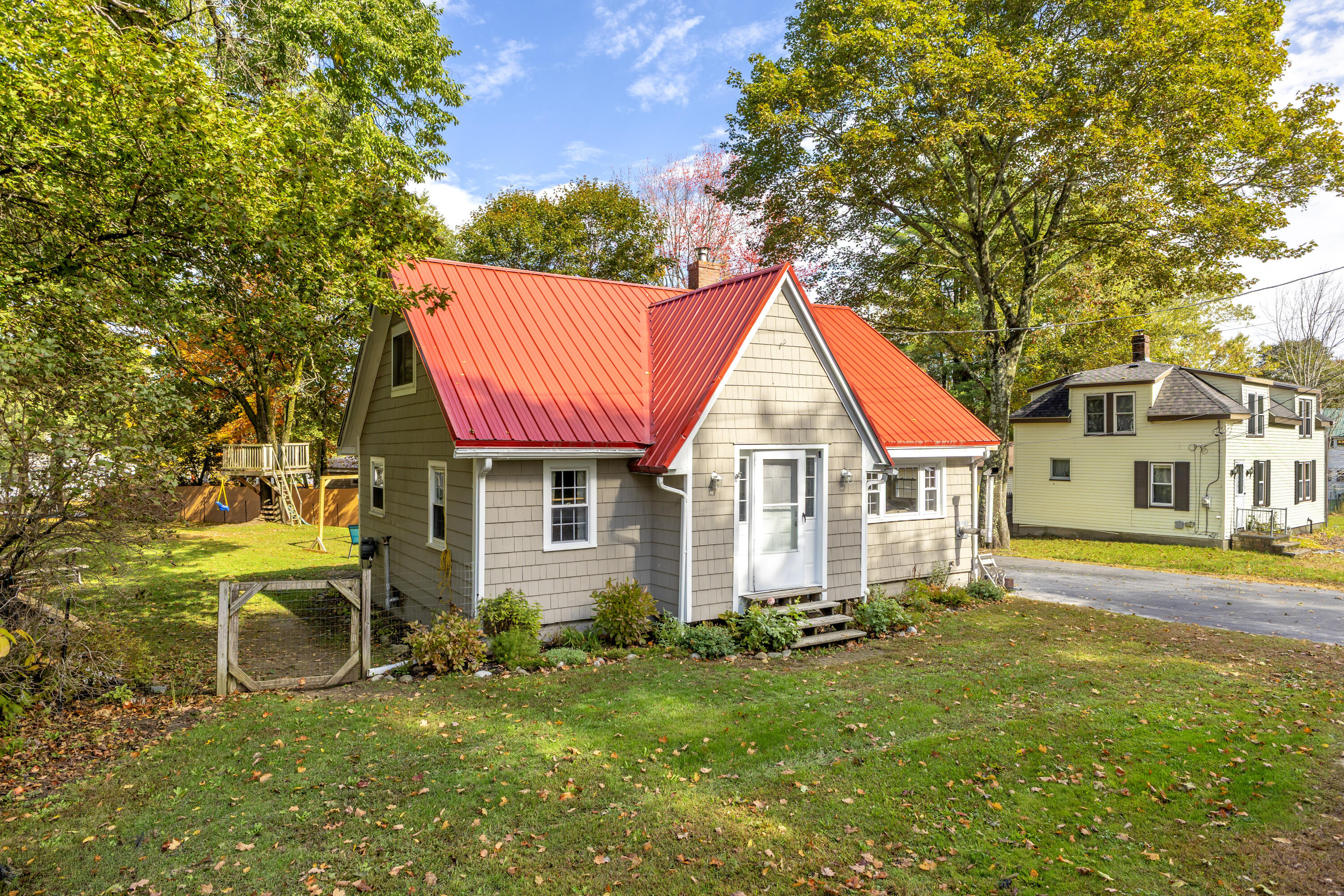 55 Newell Street — photo