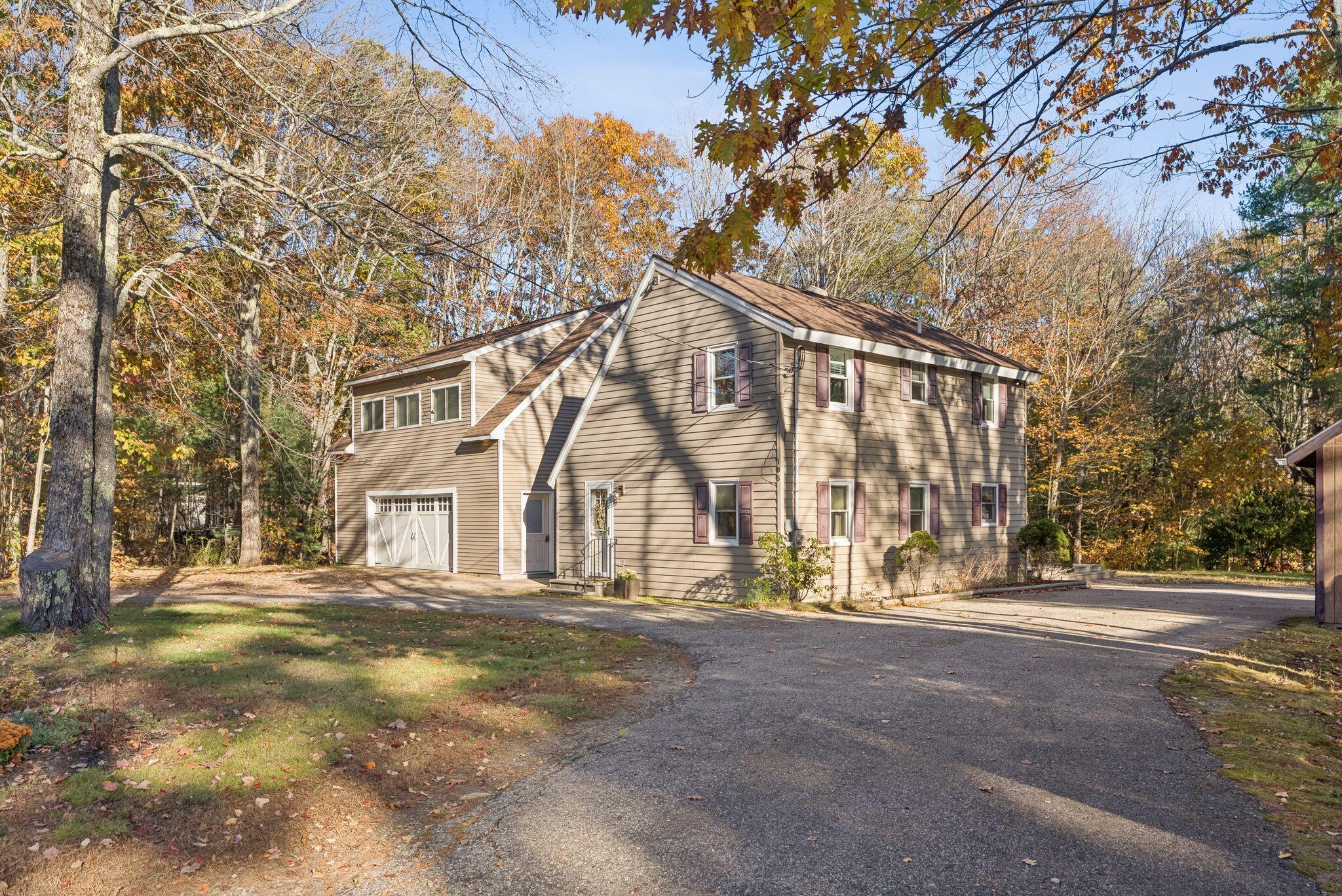 105 Ross Road — photo