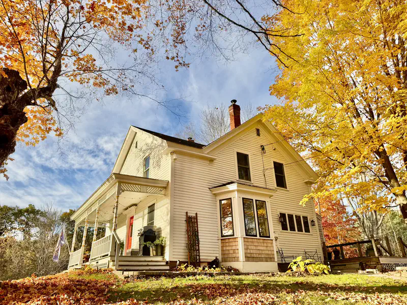 15 Graham Road — photo