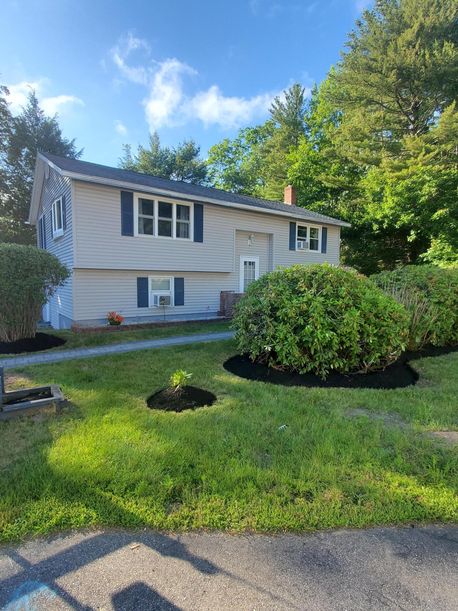 7 Echo Avenue — photo
